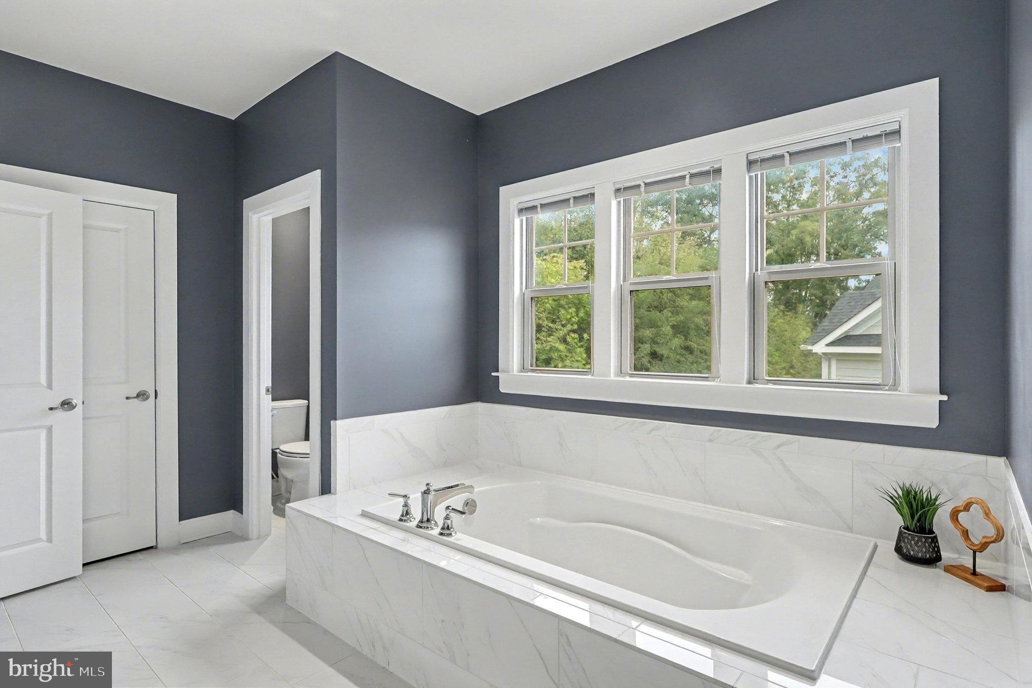 POTOMAC SHORES - Residential