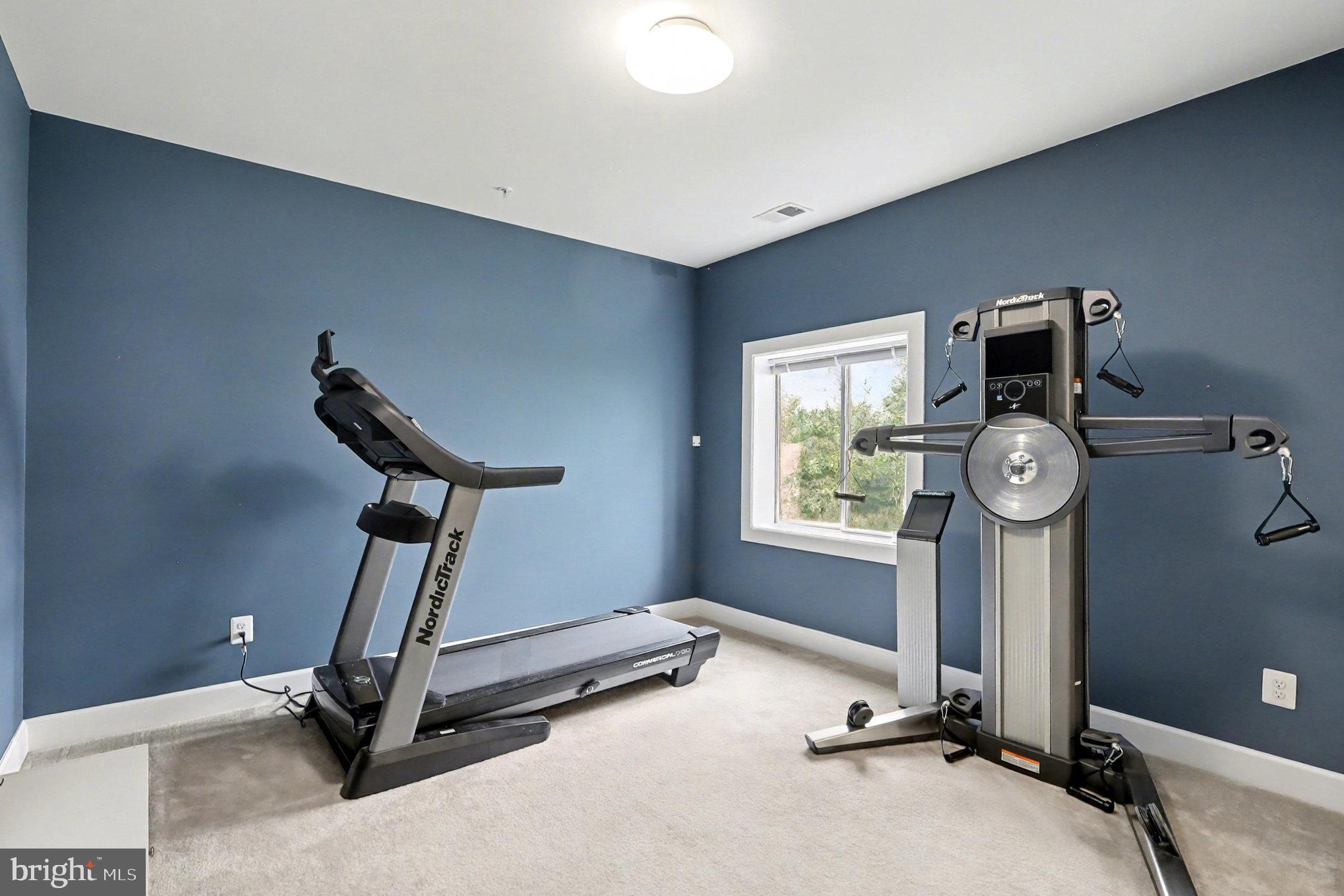 POTOMAC SHORES - Residential