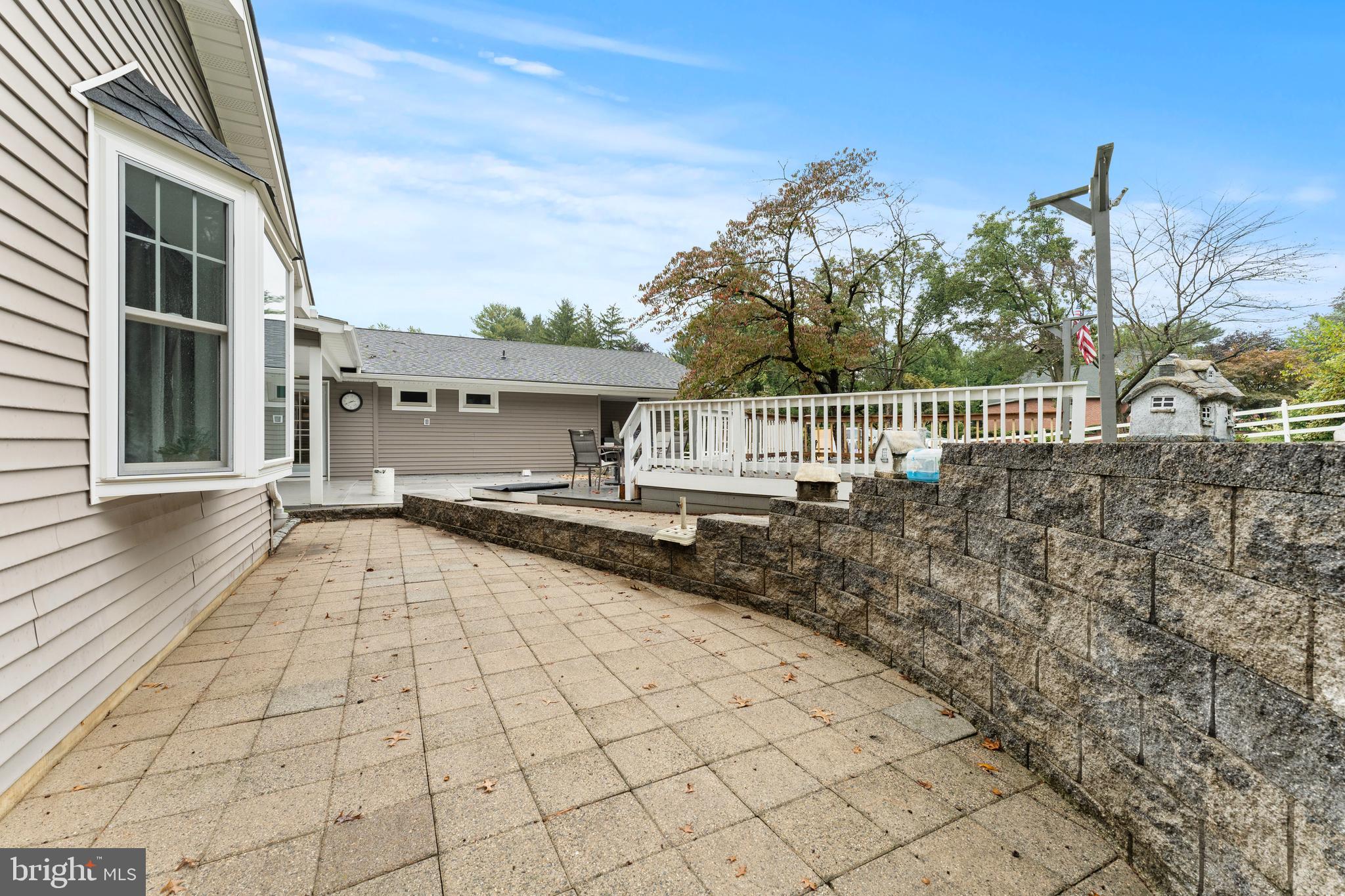 SCOTTS RIDGE - Residential