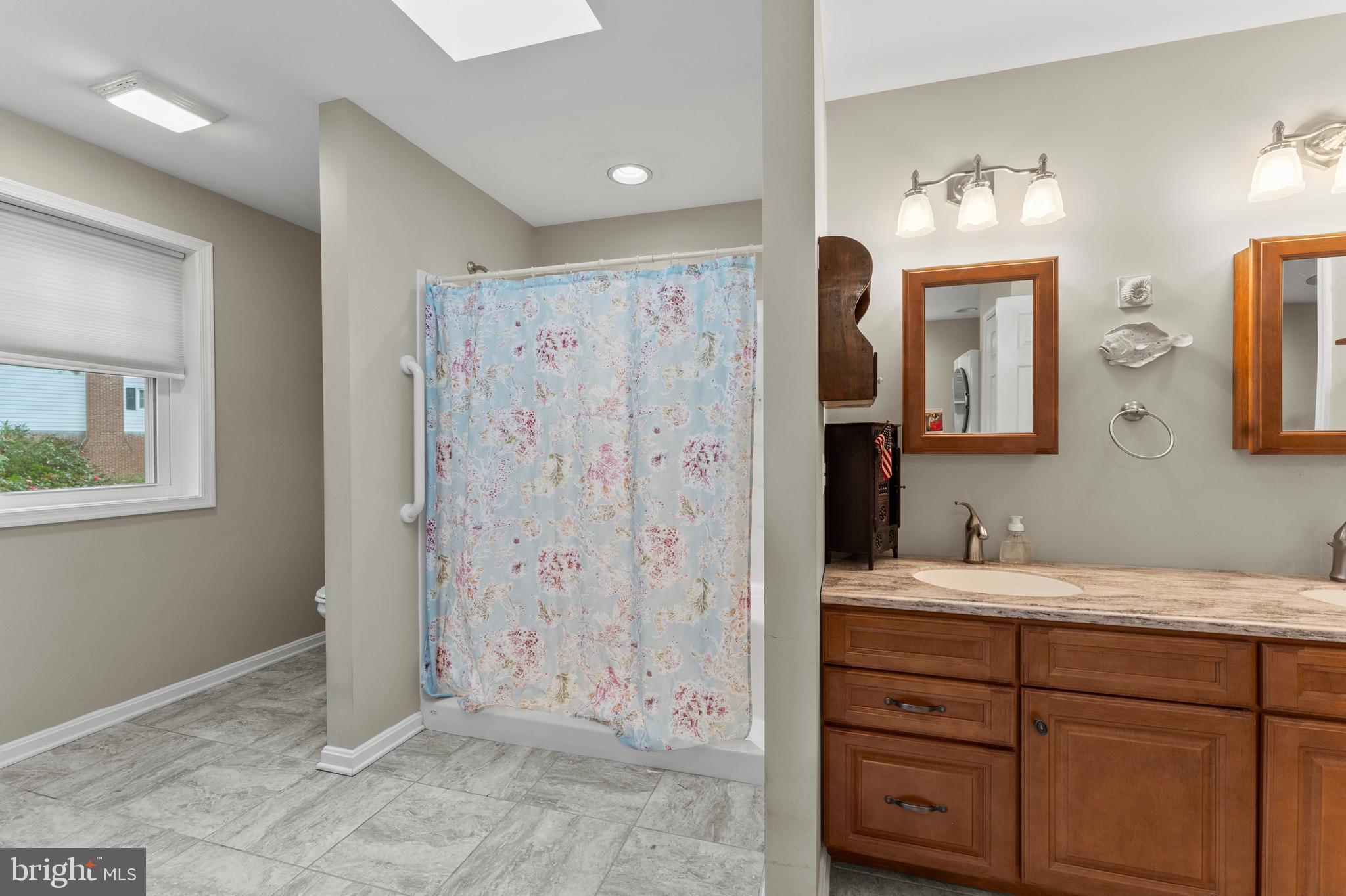 SCOTTS RIDGE - Residential