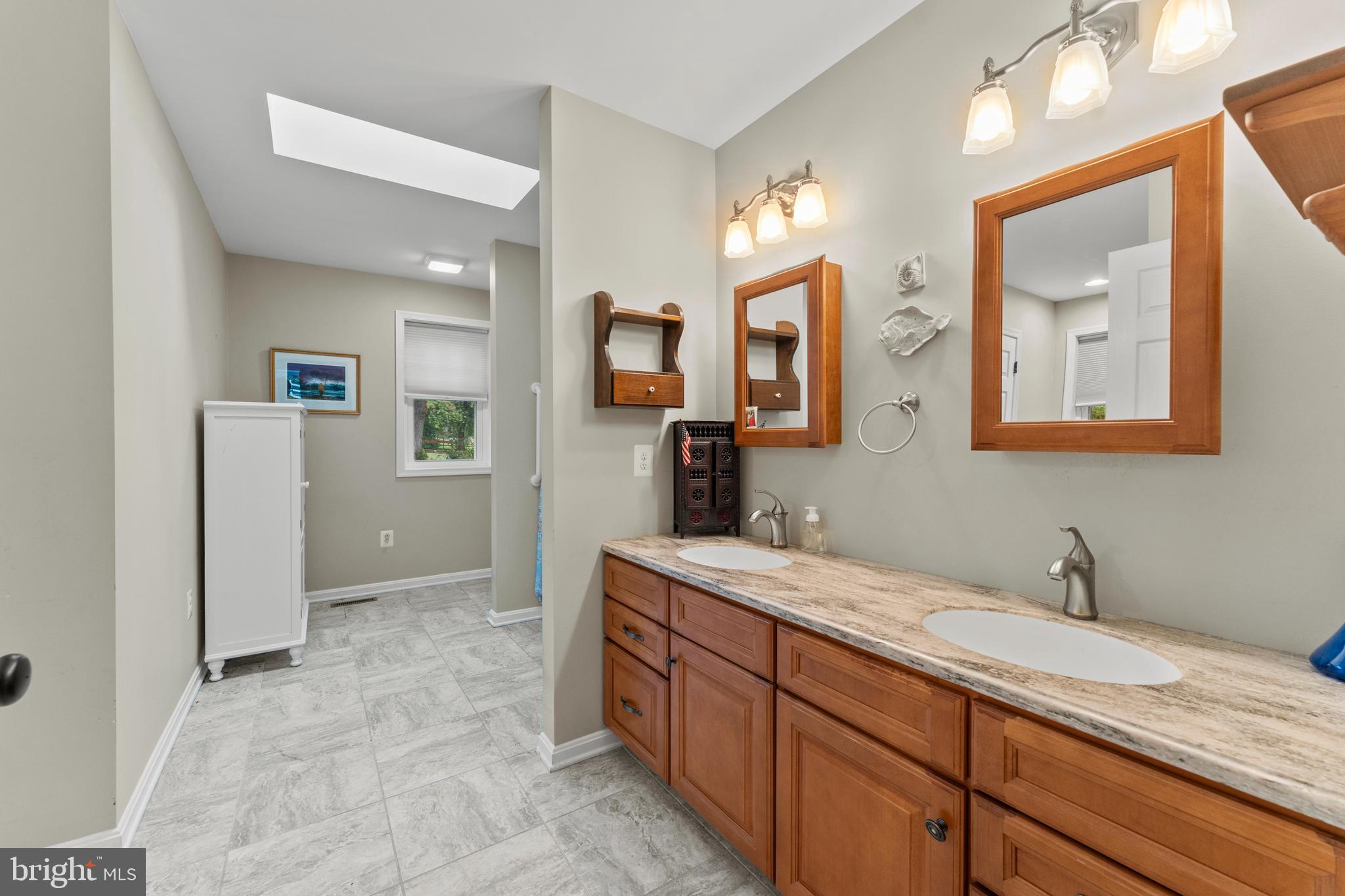 SCOTTS RIDGE - Residential