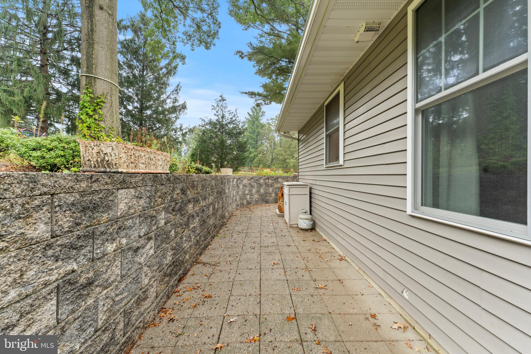 SCOTTS RIDGE - Residential