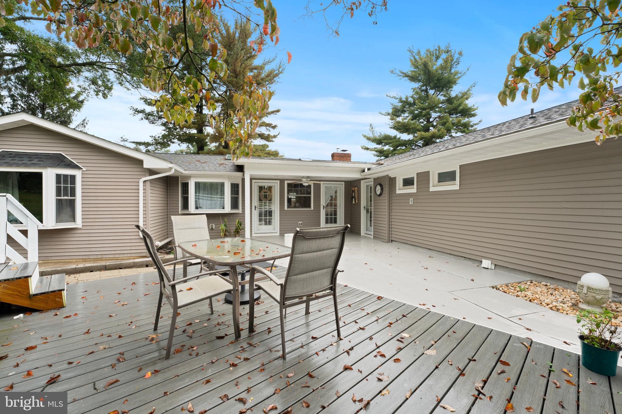 SCOTTS RIDGE - Residential