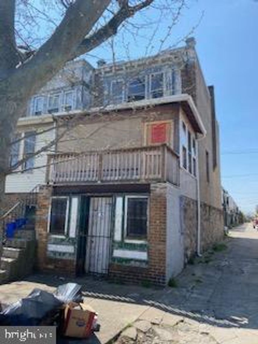 Investor/Contractor/Move-In Buyer Alert! CMX-2!! House is in need of some TLC but the potential is definitely there! All offers will be presented, $5000 deposit and proof of funds required, AS IS addendum and buyer is responsible for U&O. Cash or hard money financing only. As-is sale. Don't let this opportunity pass you by!