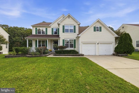 Photo of 728 Horseshoe Lane, WILLIAMSTOWN, NJ 08094 (MLS # NJGL2079008)