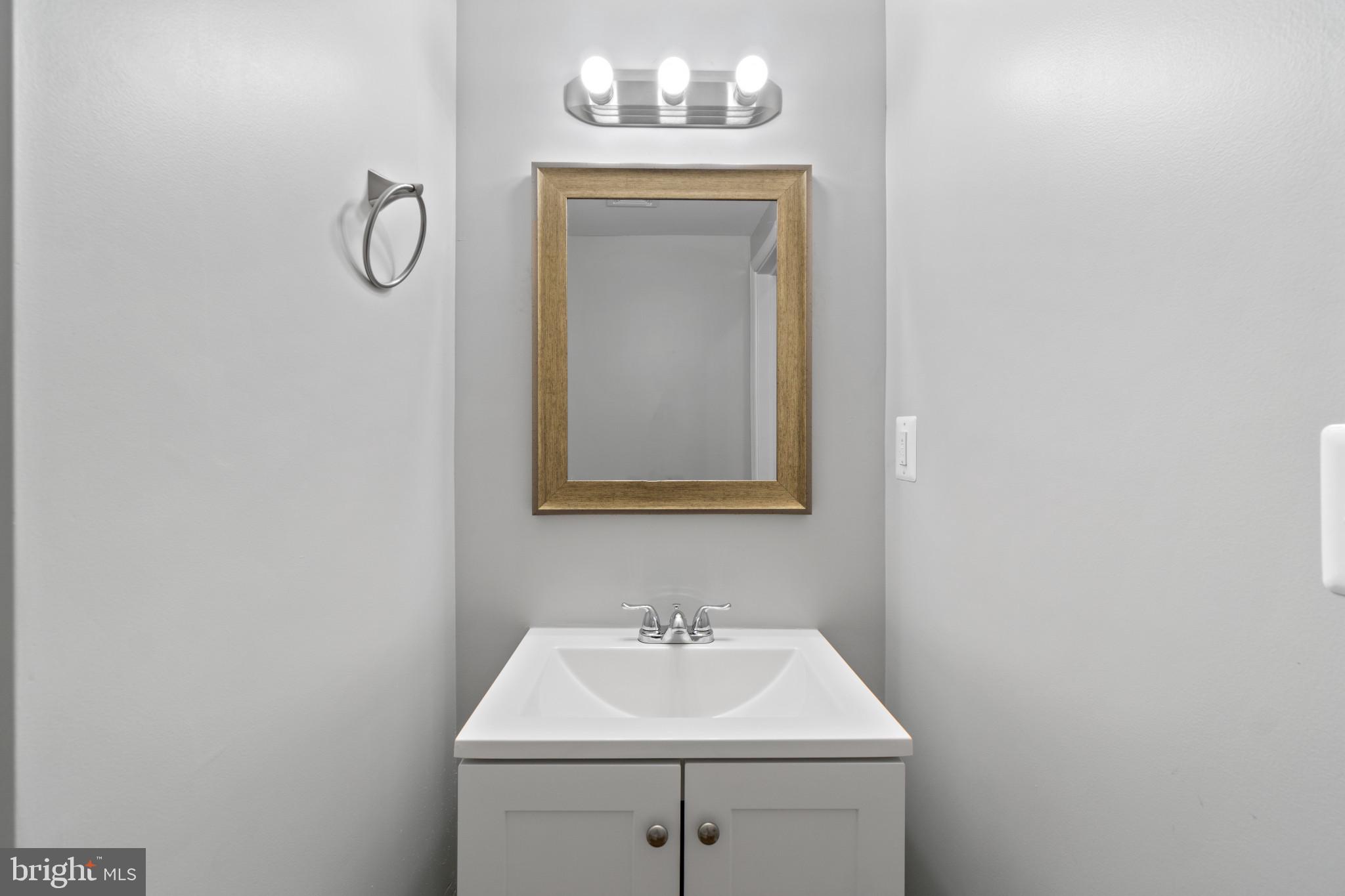 OLIVER - Residential Lease