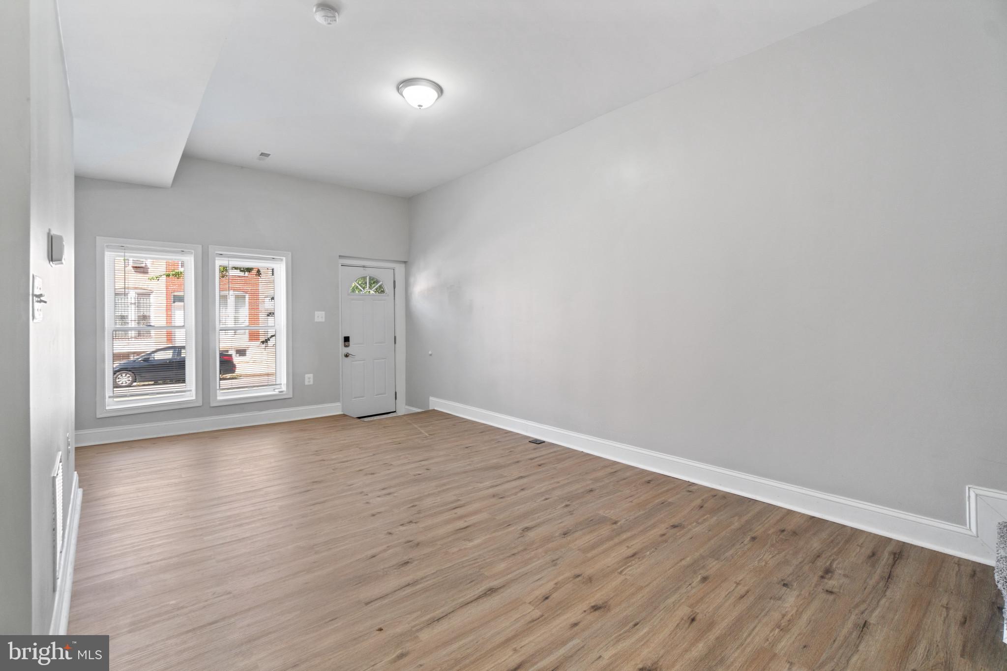 OLIVER - Residential Lease