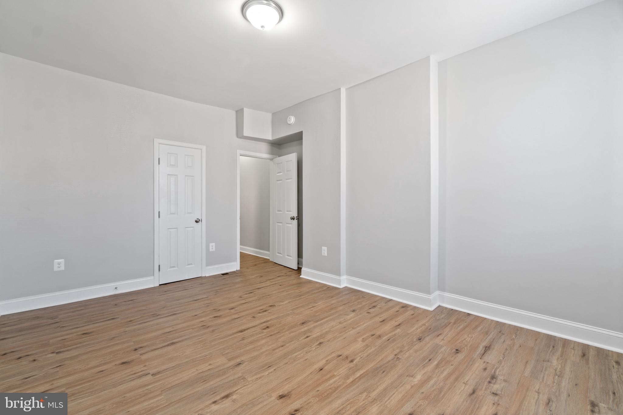 OLIVER - Residential Lease