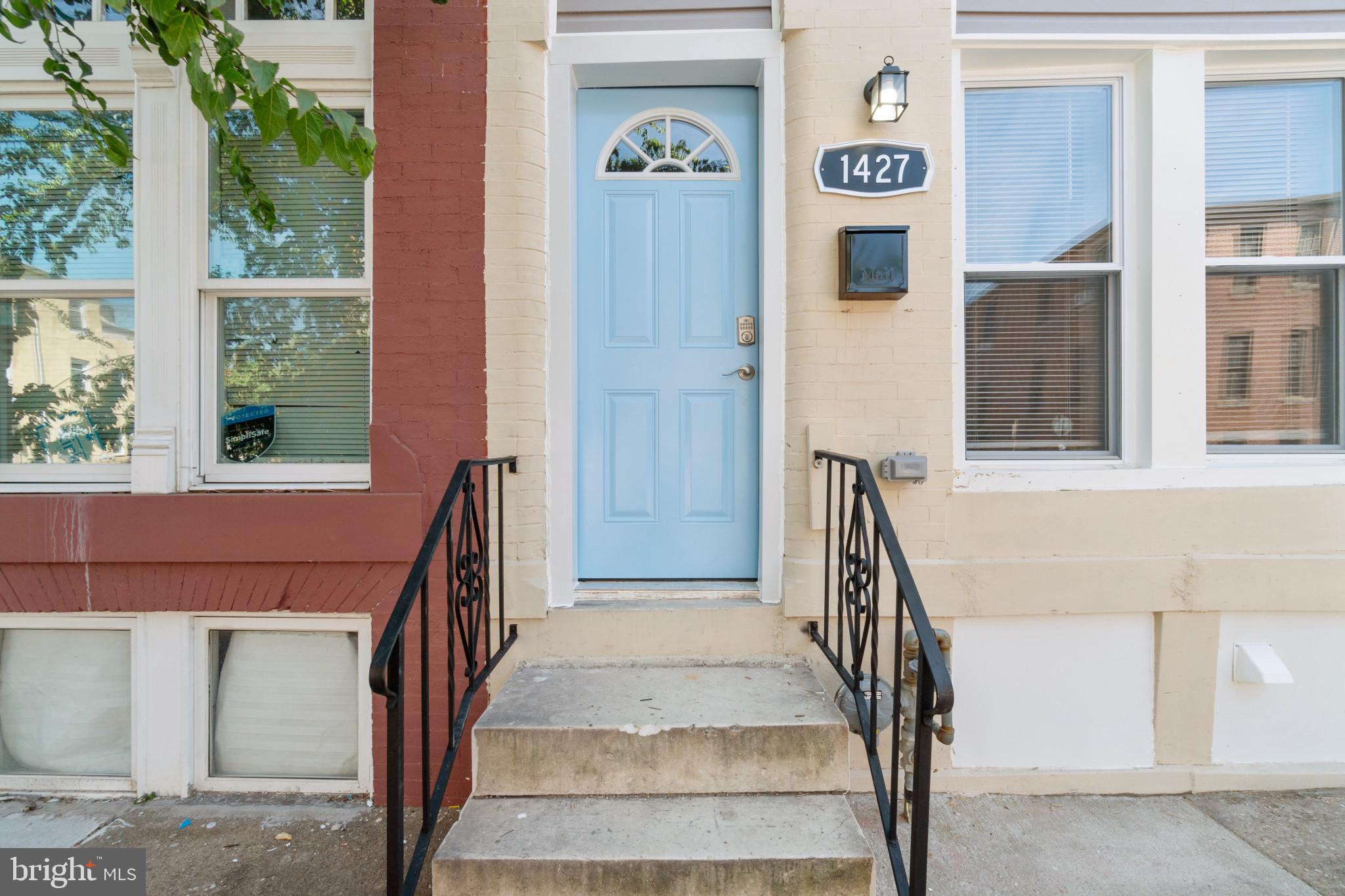 OLIVER - Residential Lease