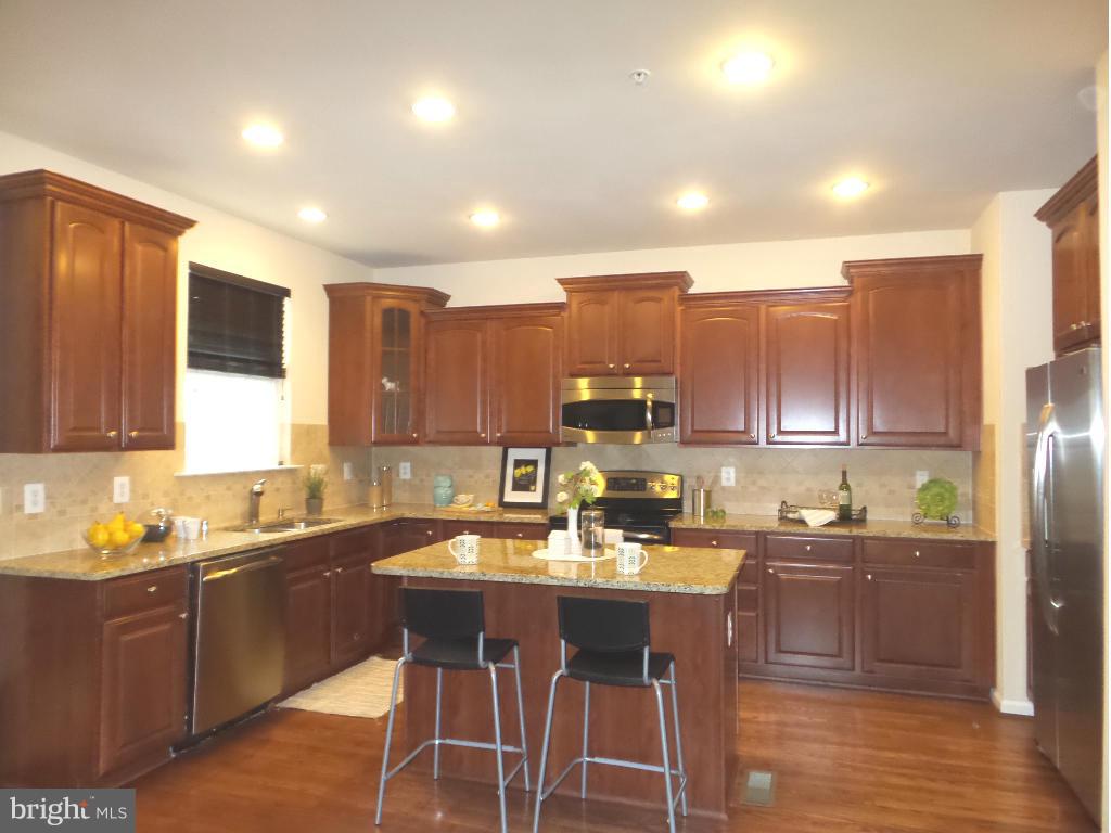 TANYARD SPRINGS - Residential