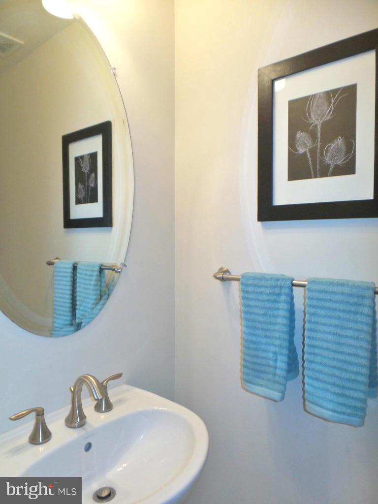 TANYARD SPRINGS - Residential