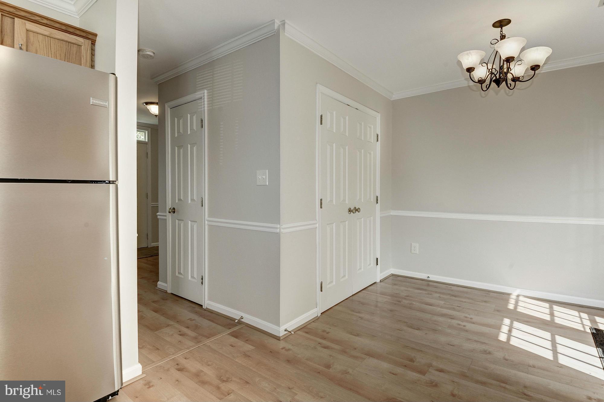 WAYSIDE VILLAGE - Residential