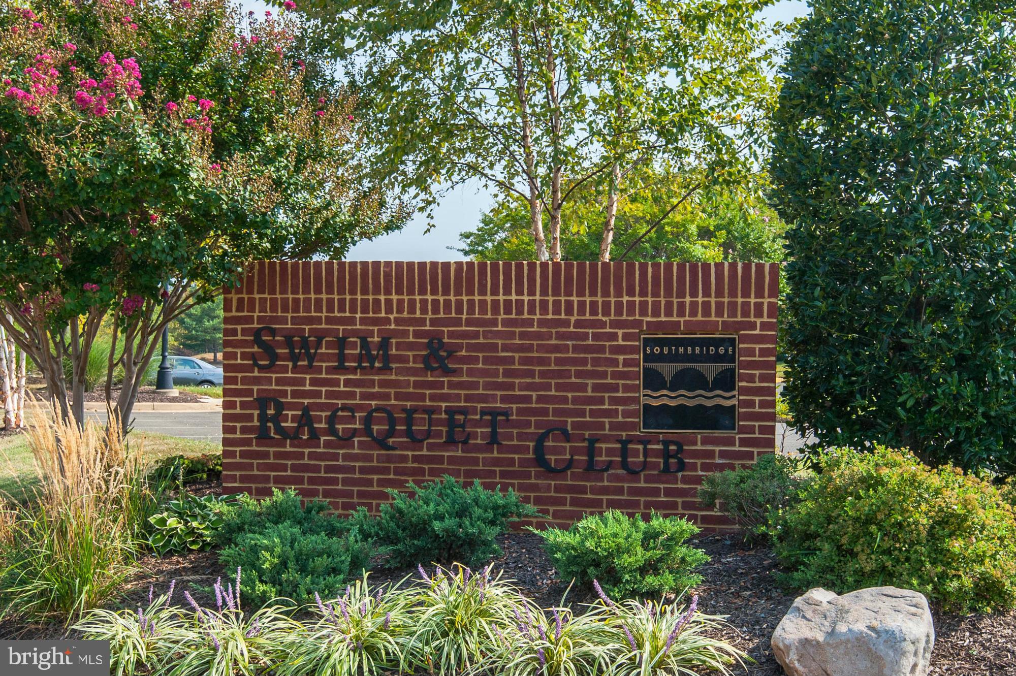 WAYSIDE VILLAGE - Residential