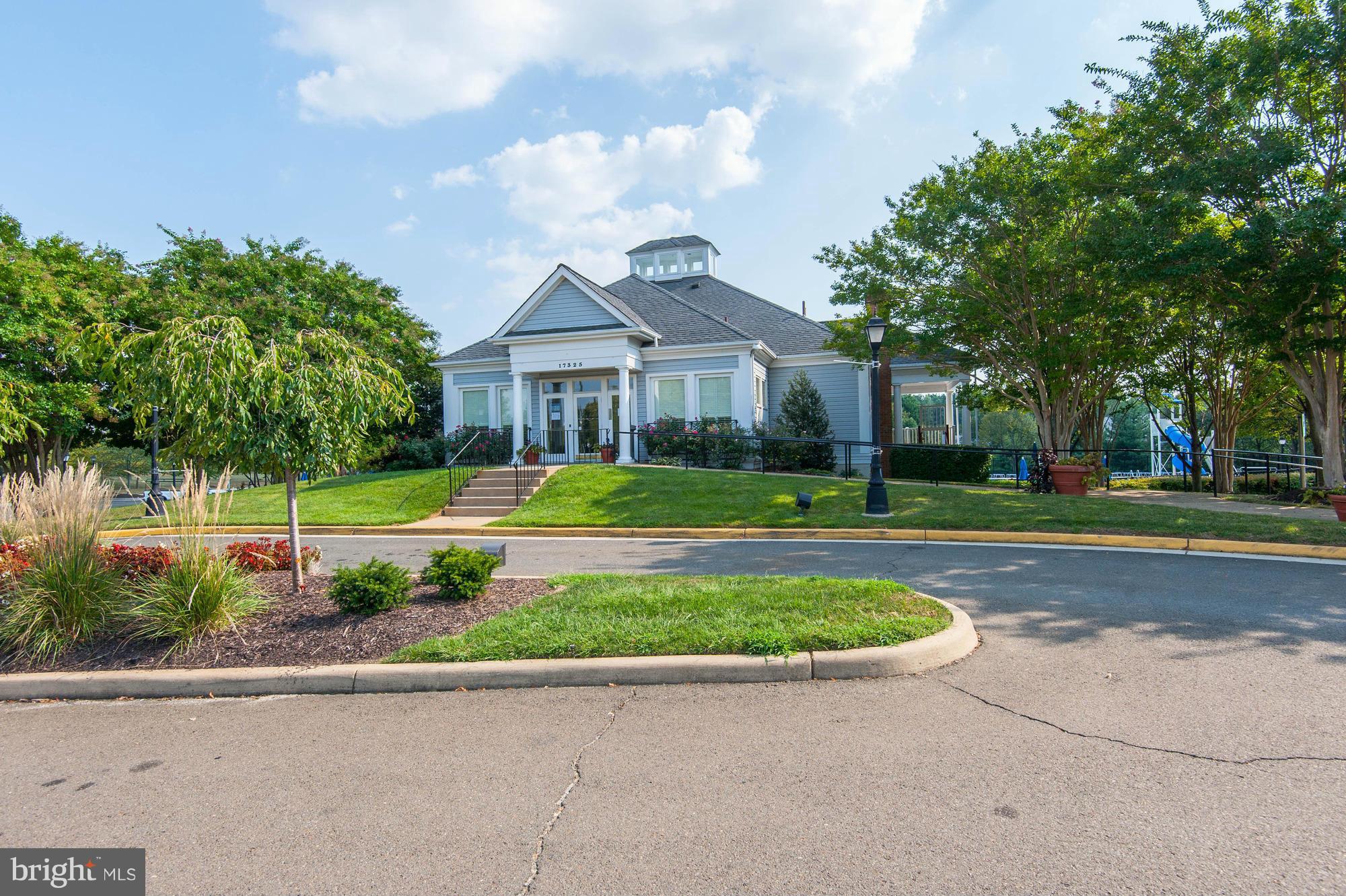 WAYSIDE VILLAGE - Residential