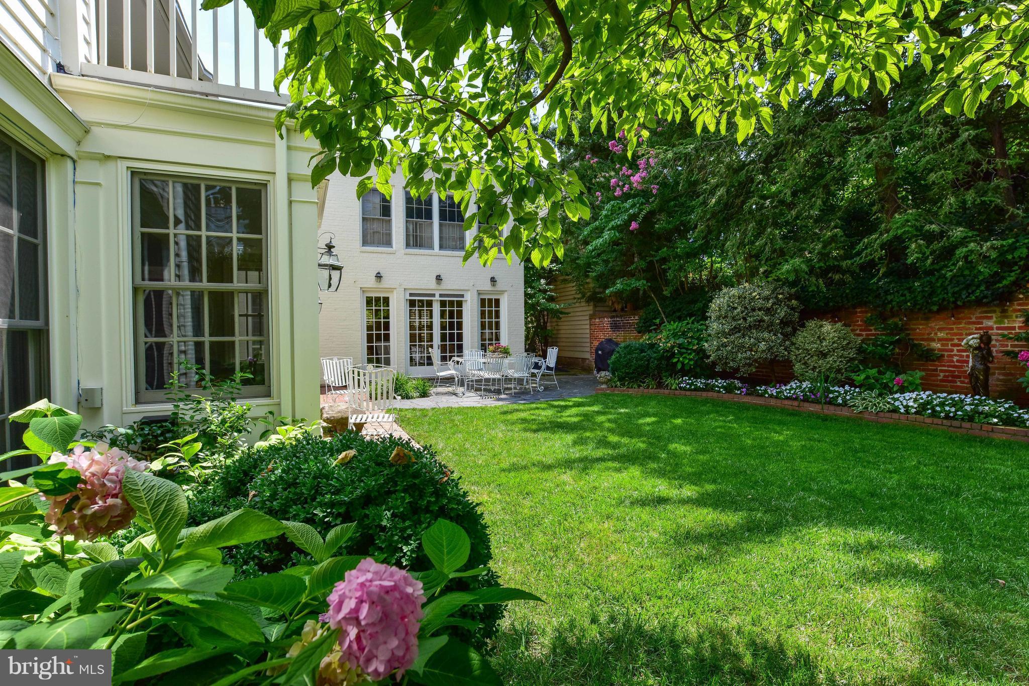 OLD TOWN - Residential