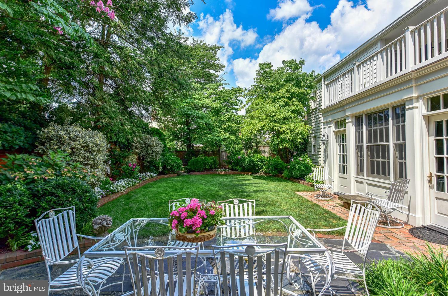 OLD TOWN - Residential