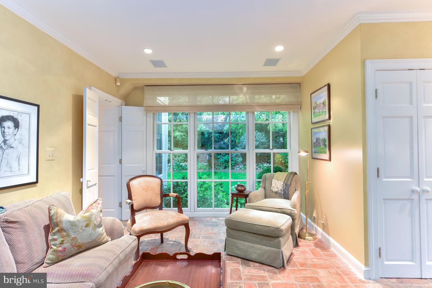 OLD TOWN - Residential