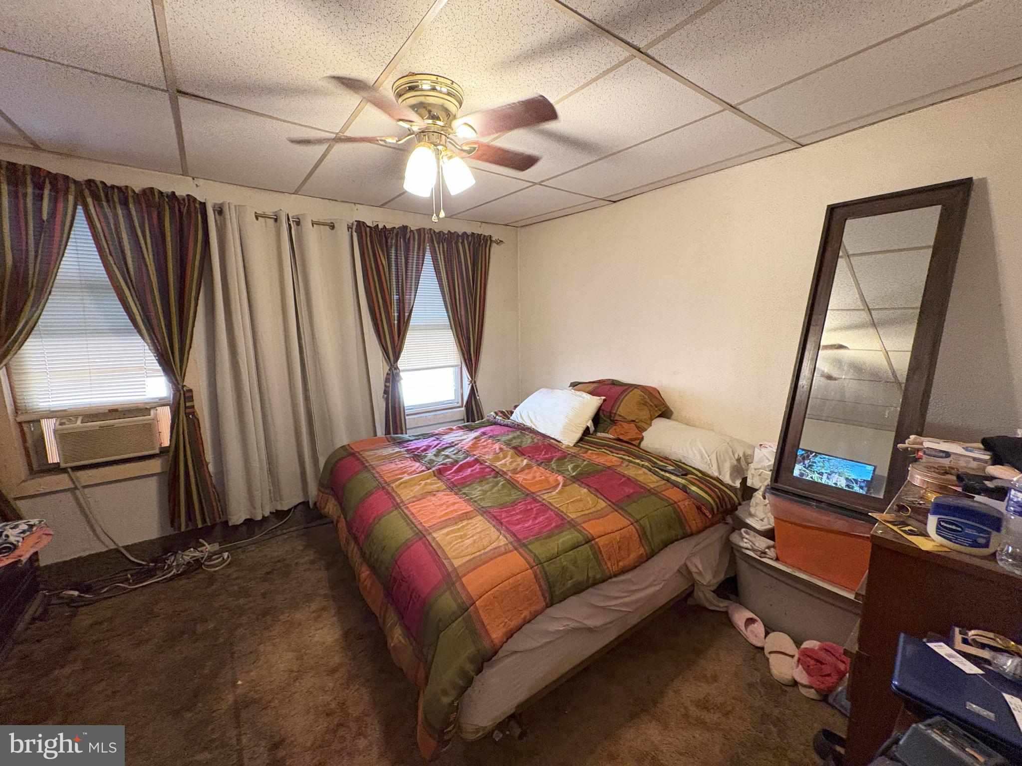 POINT BREEZE - Residential