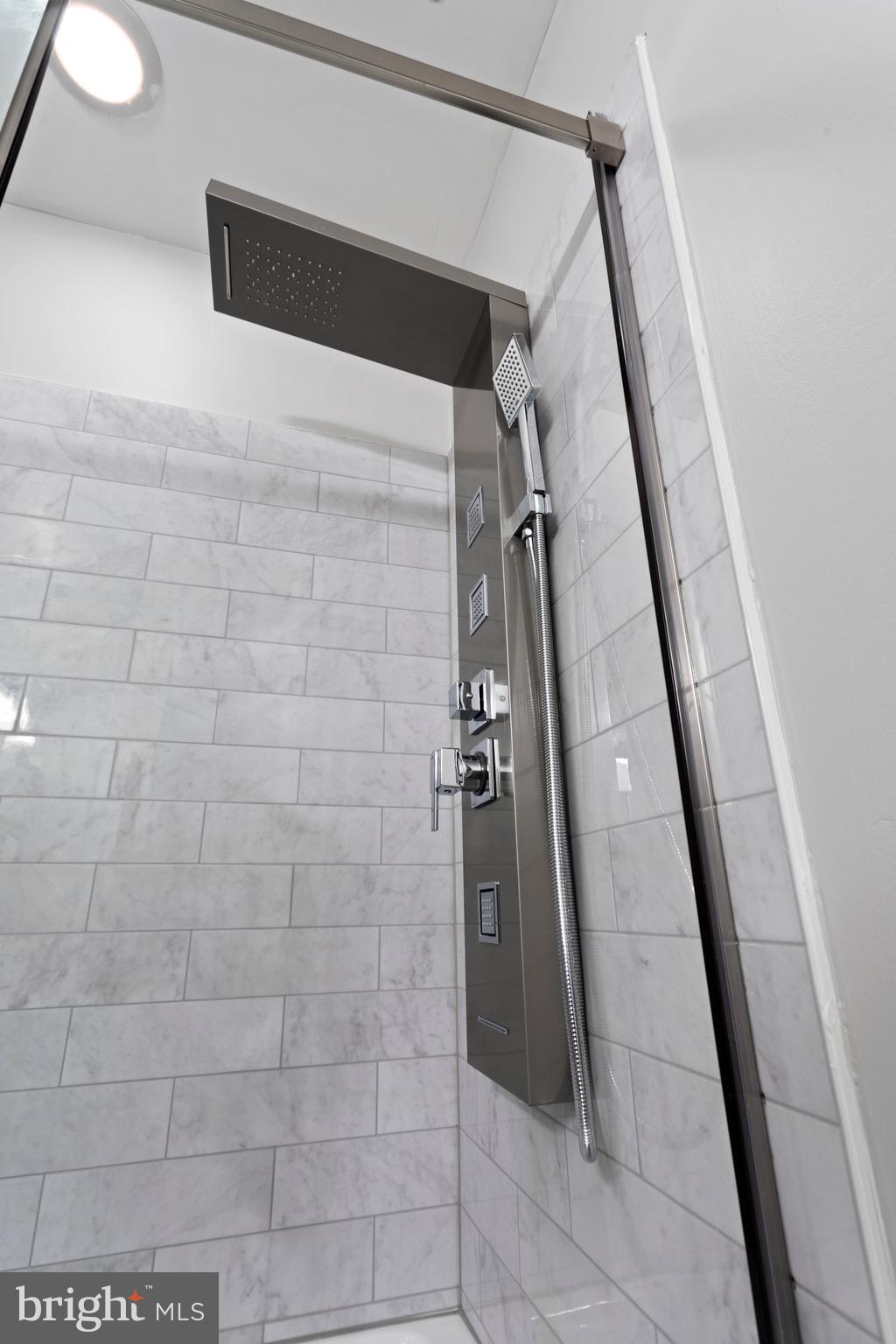 REGULARS - Residential