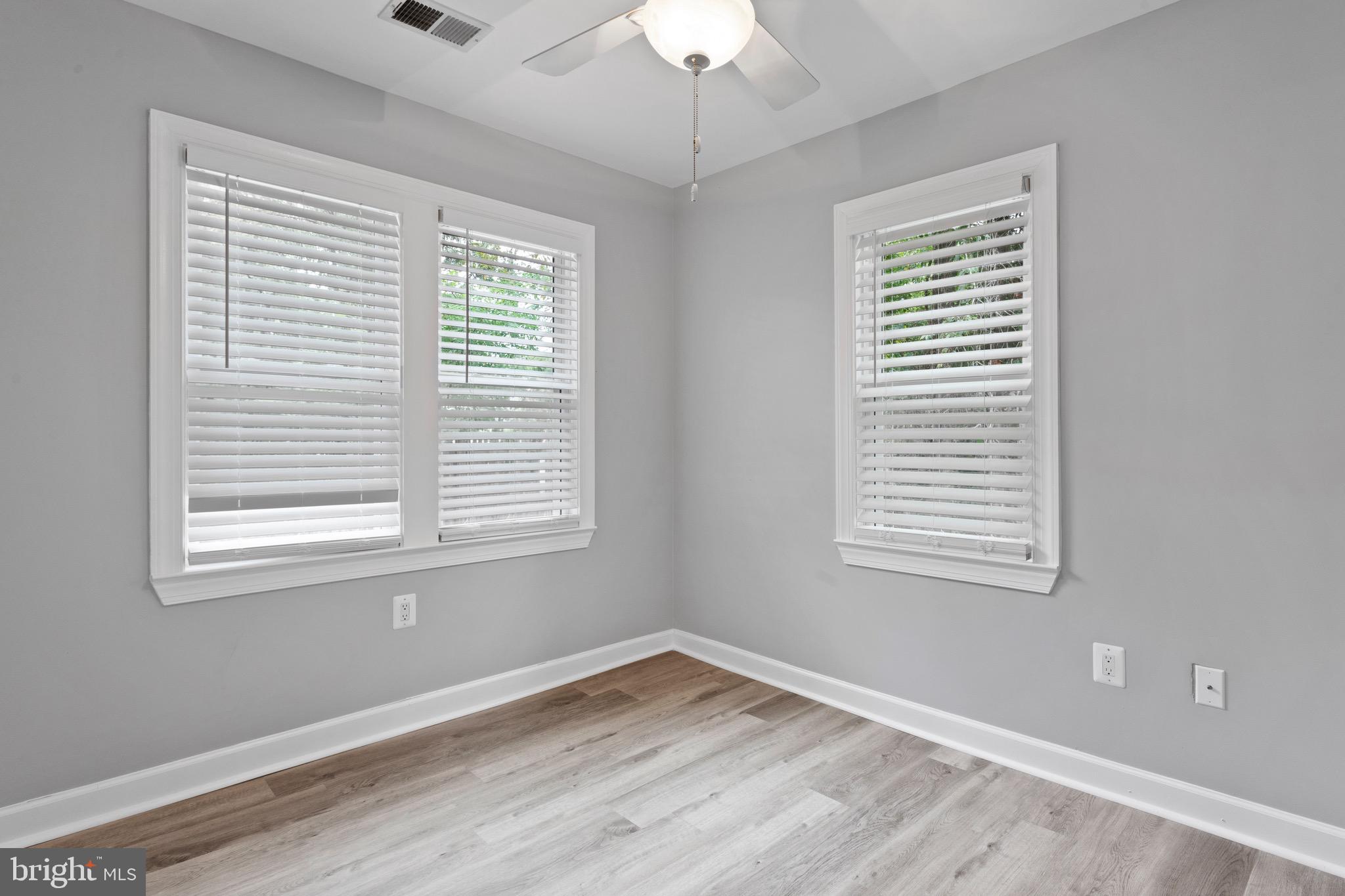 REGULARS - Residential