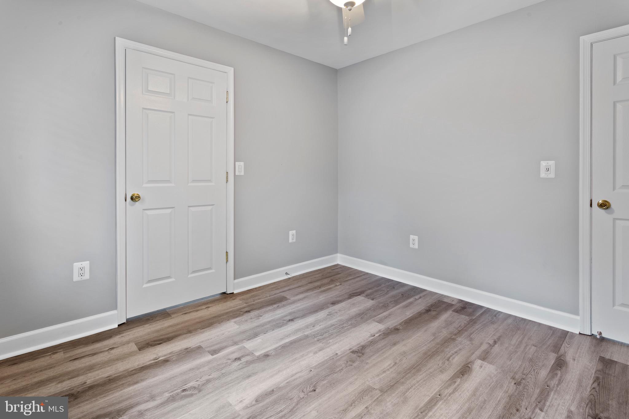 REGULARS - Residential