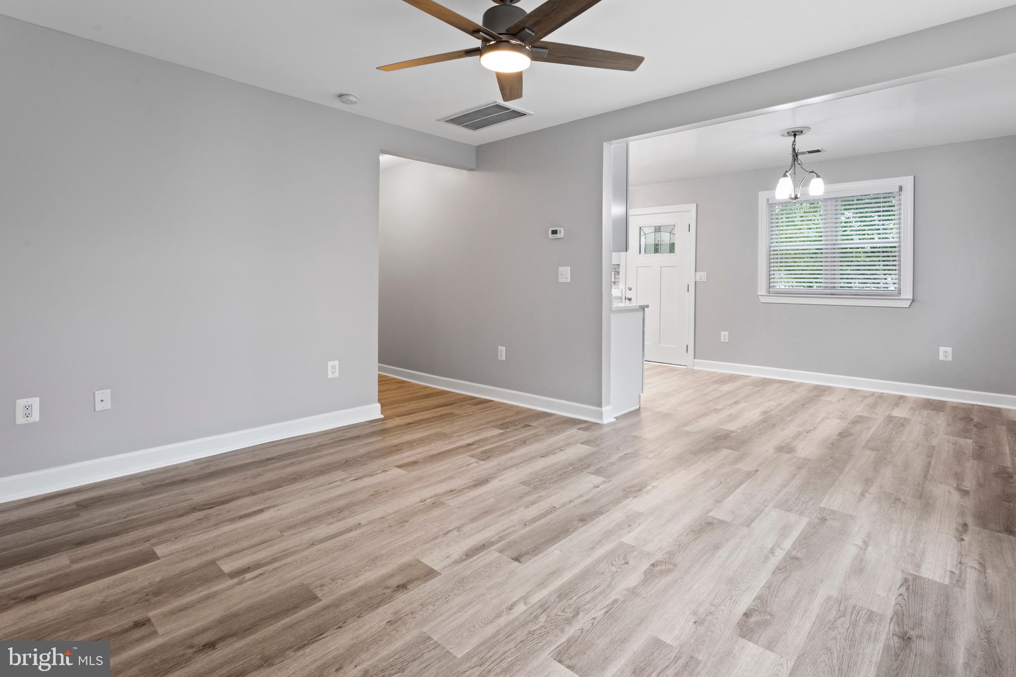 REGULARS - Residential