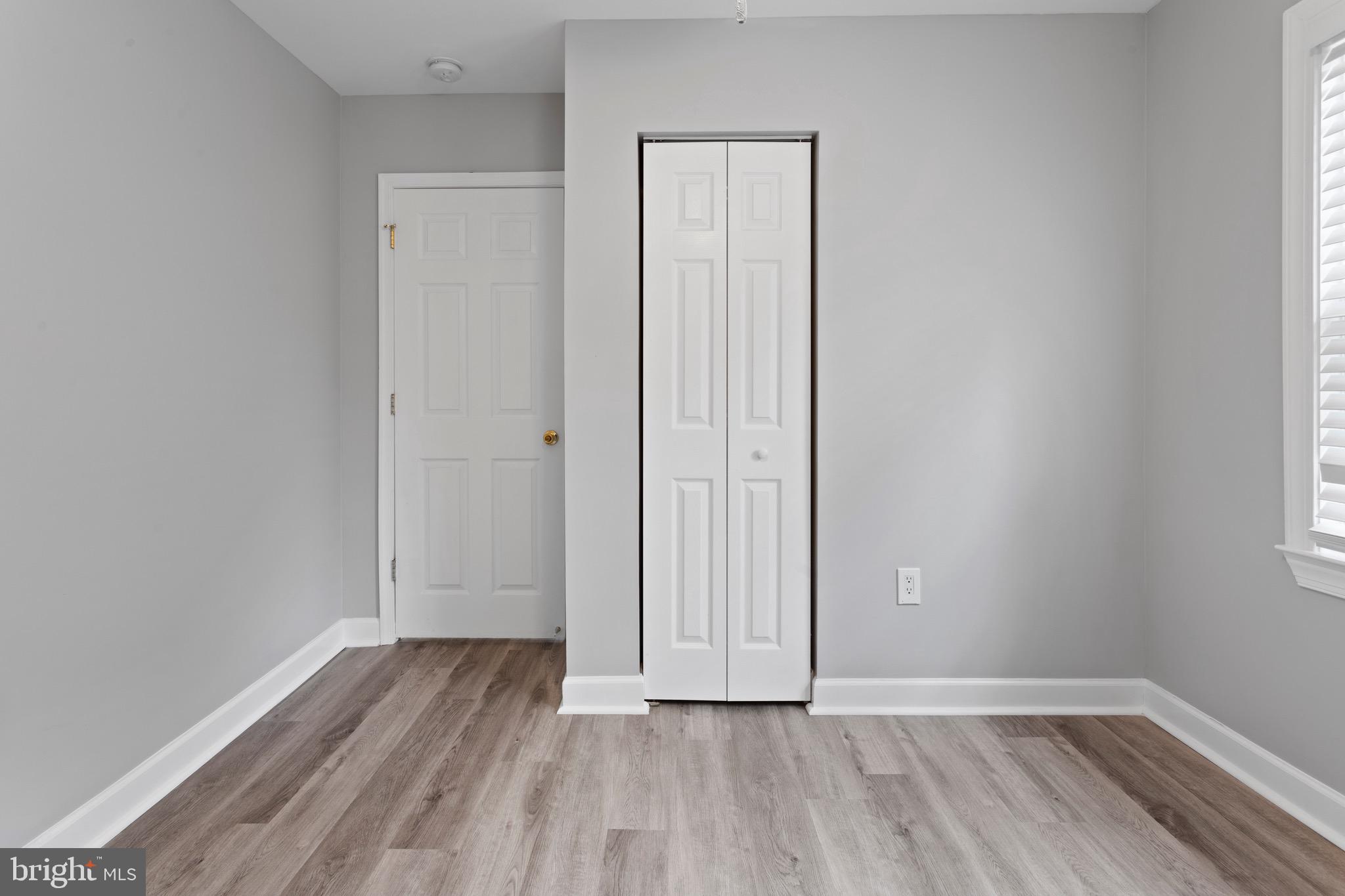 REGULARS - Residential