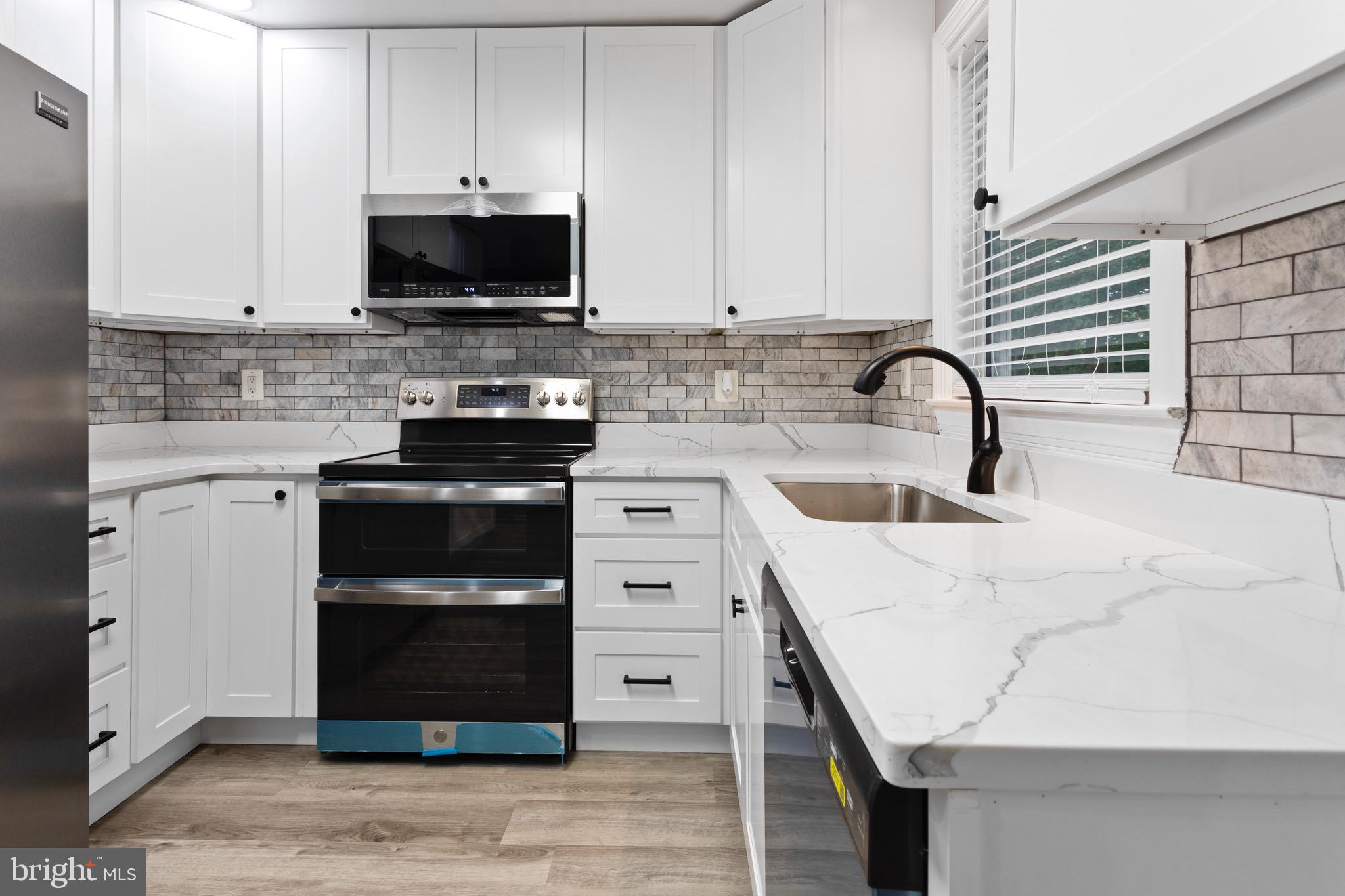 REGULARS - Residential