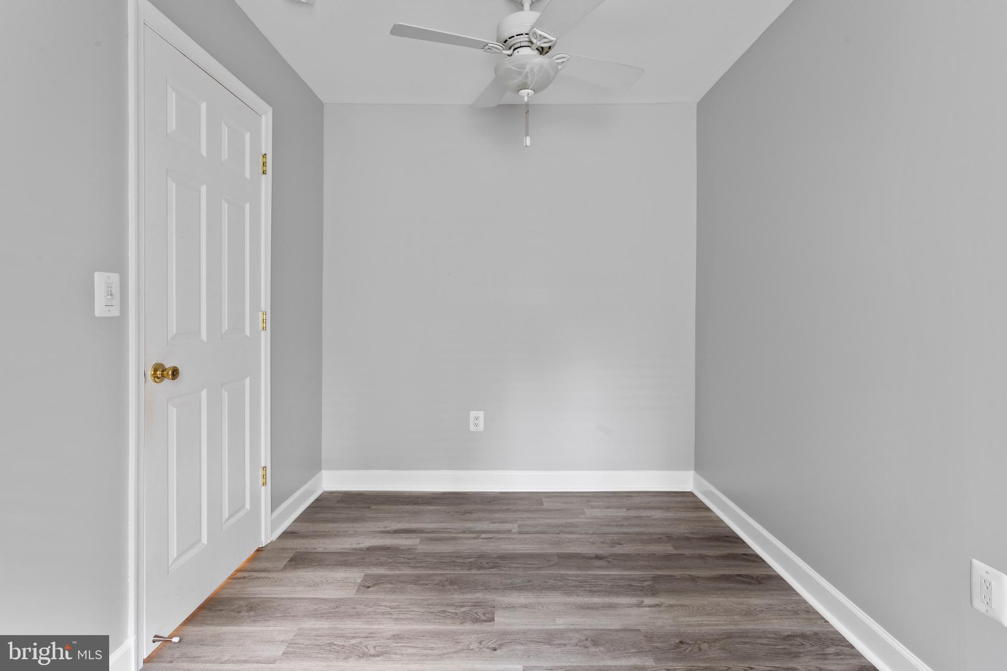 REGULARS - Residential