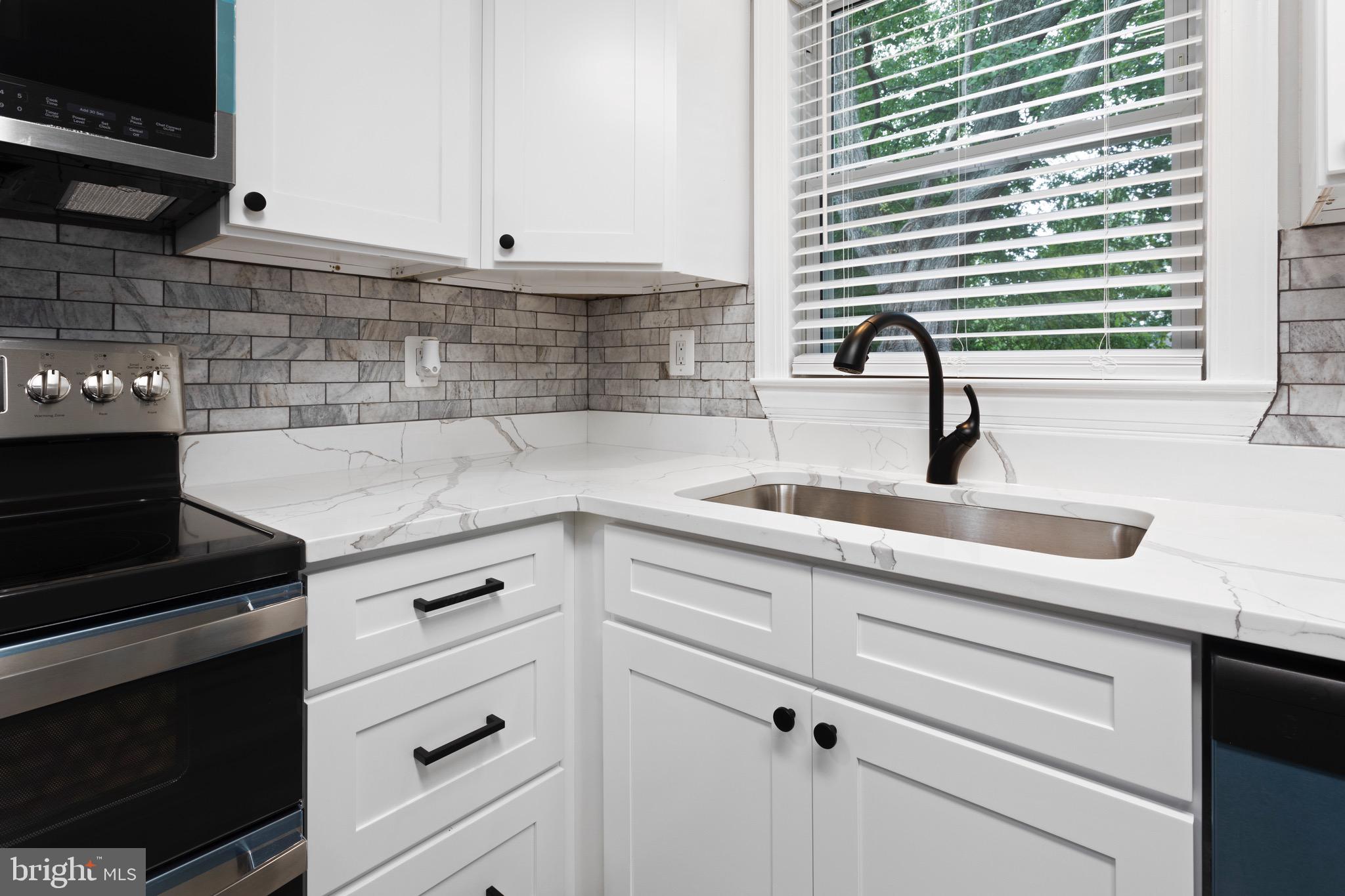 REGULARS - Residential