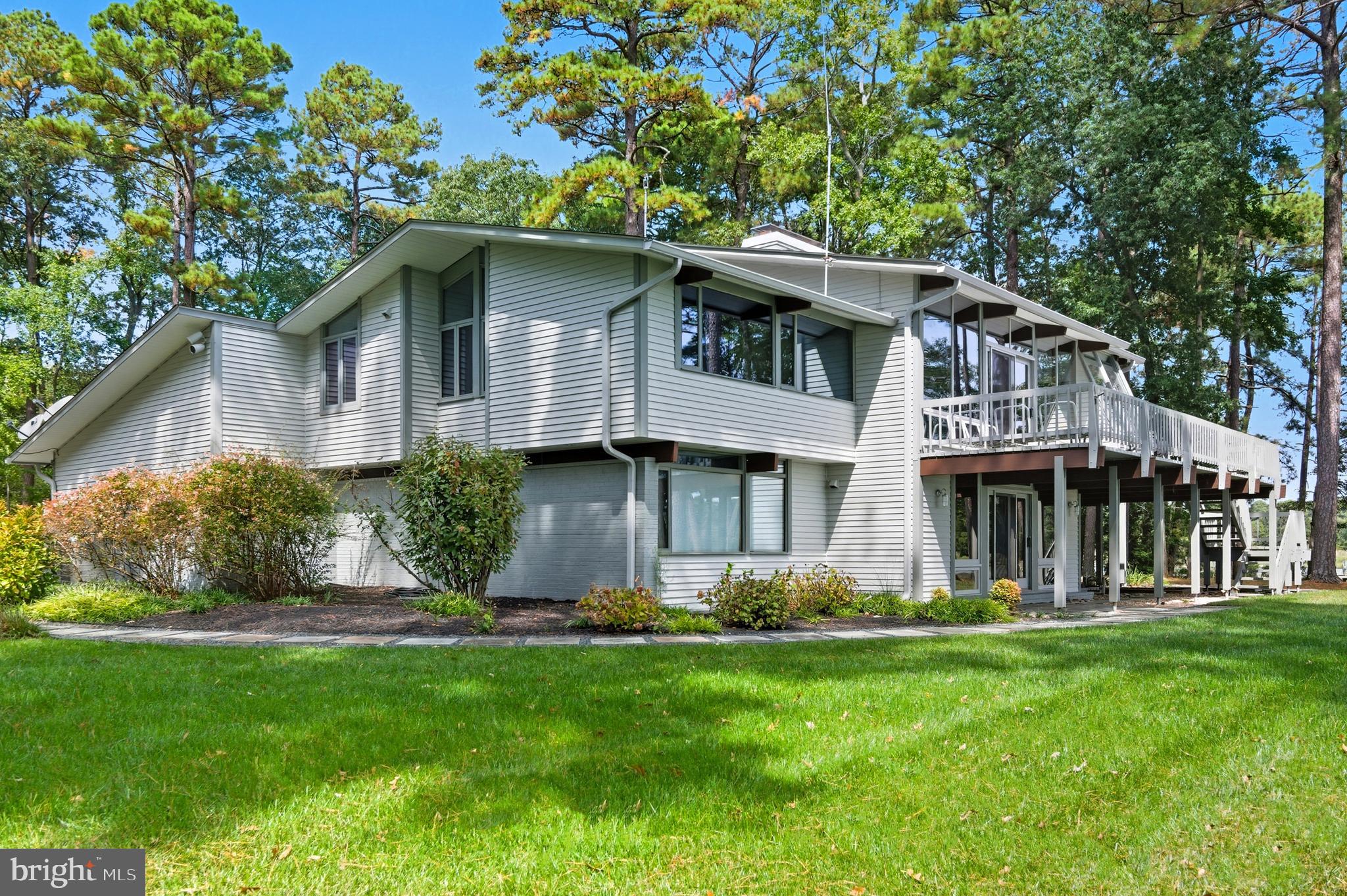 ROYAL OAK - Residential