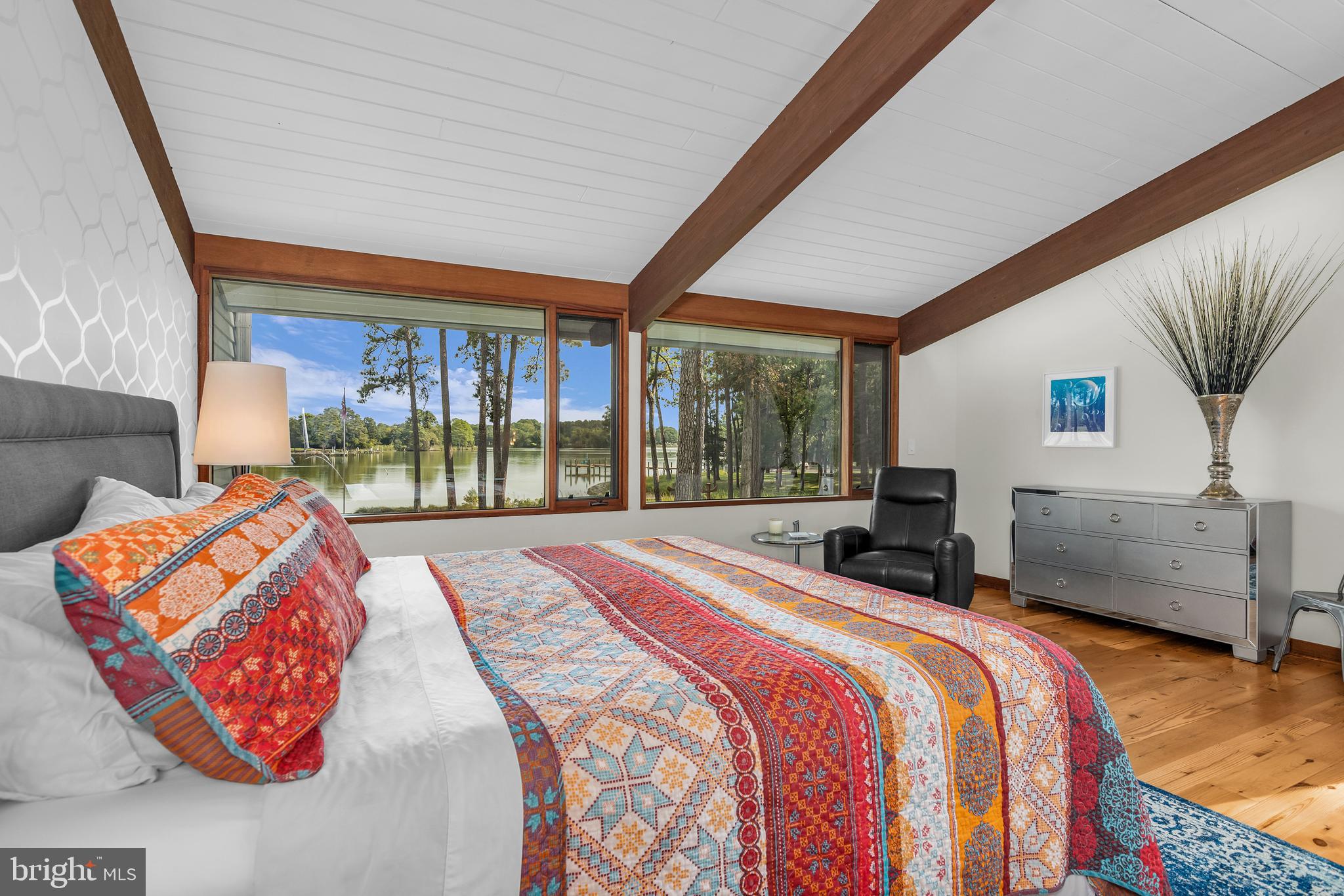 ROYAL OAK - Residential