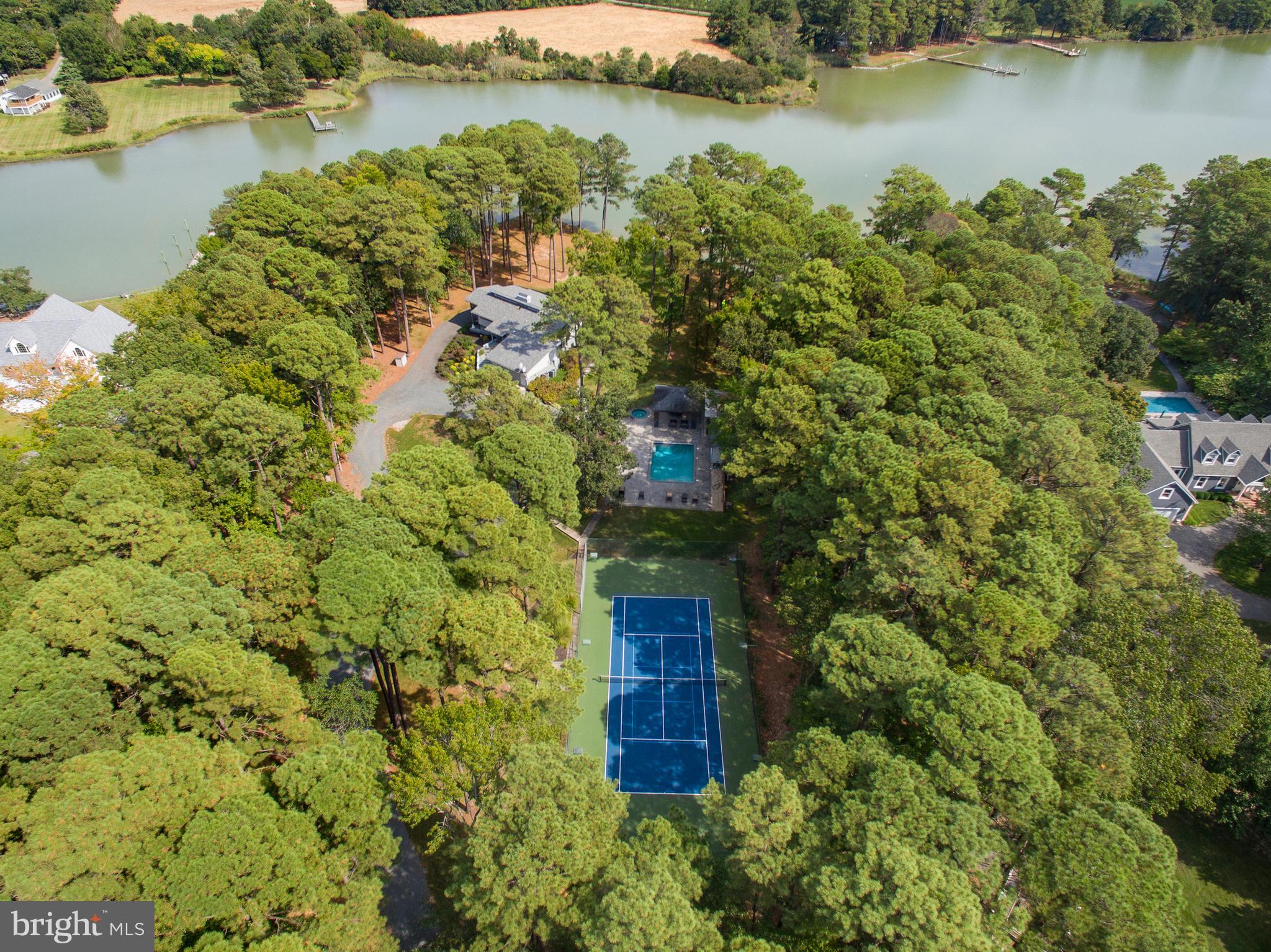 ROYAL OAK - Residential