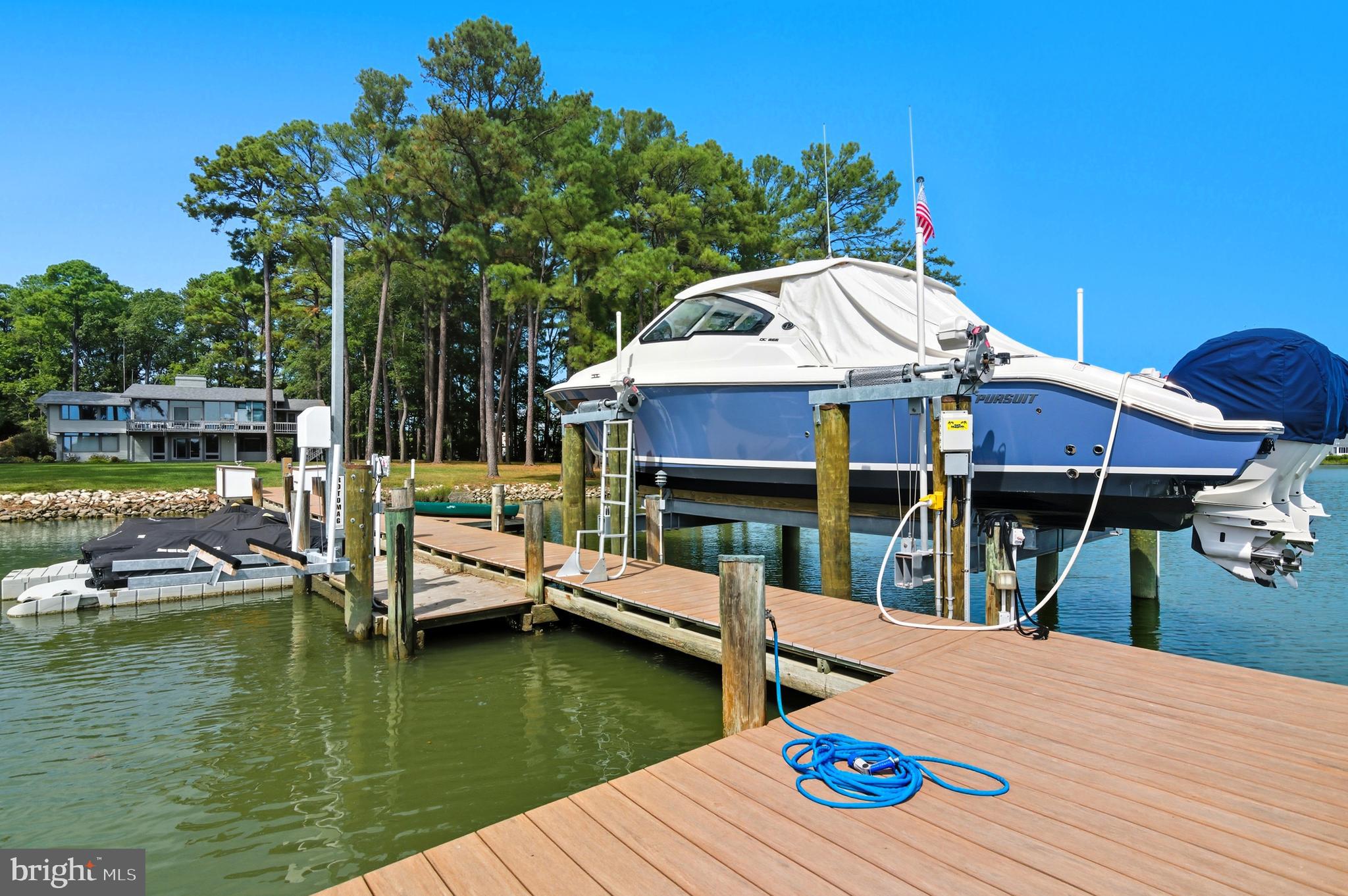 ROYAL OAK - Residential