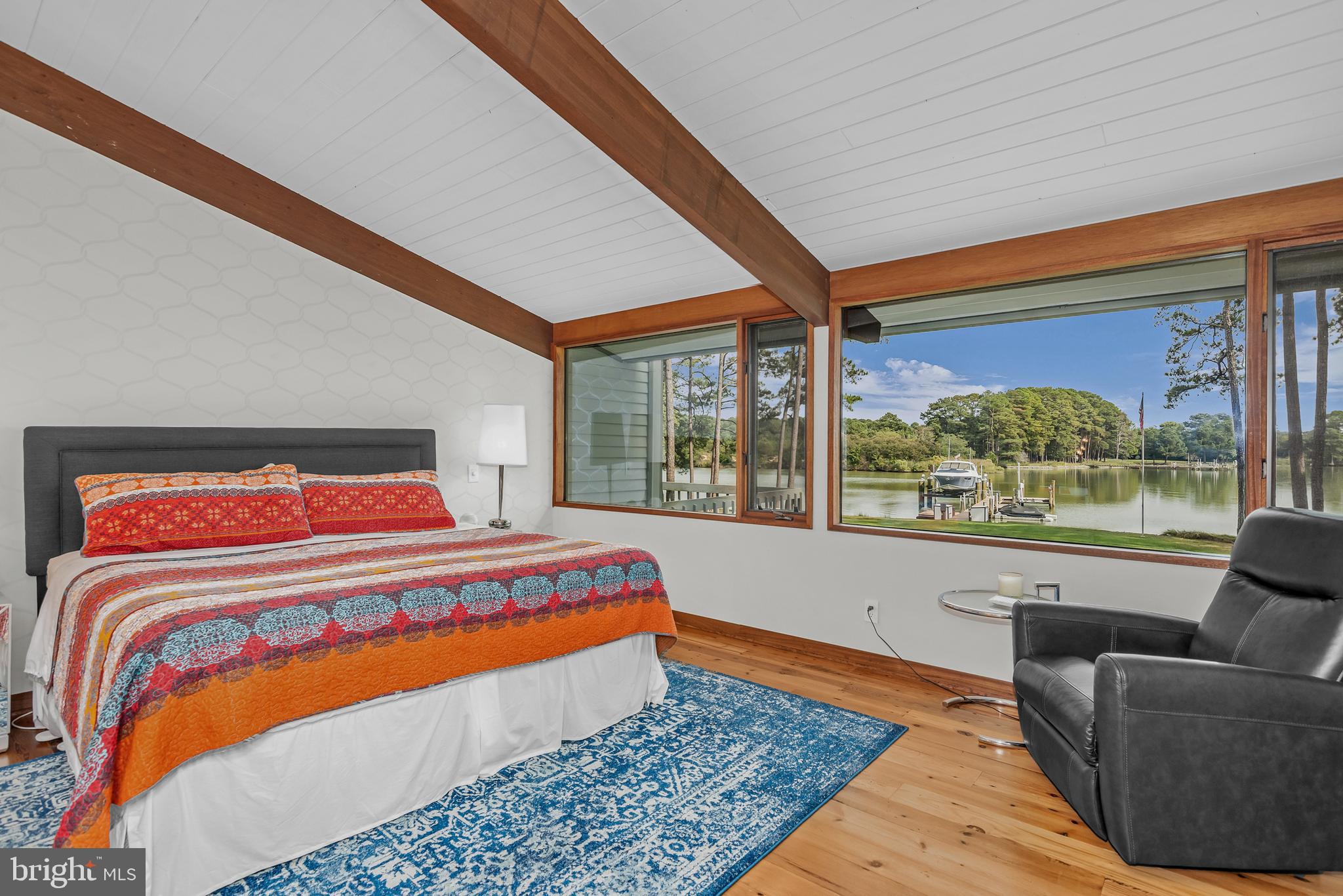 ROYAL OAK - Residential