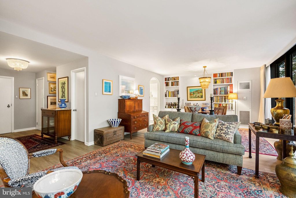 Photo of 700 New Hampshire Avenue NW #118, WASHINGTON, DC 20037 (MLS # DCDC2216452)