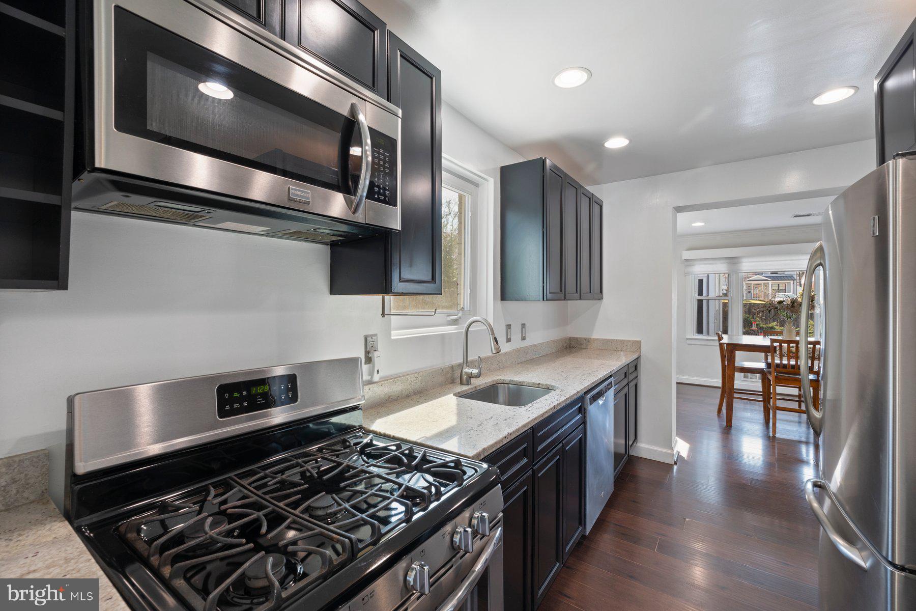 GARRETT PARK ESTATES - Residential