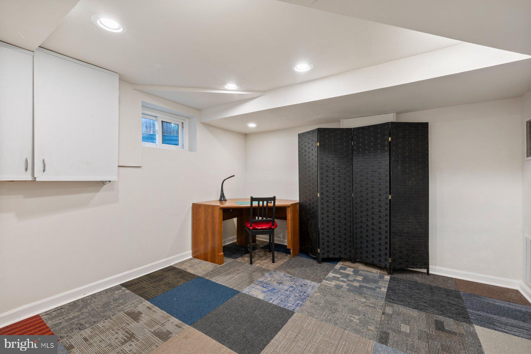 GARRETT PARK ESTATES - Residential