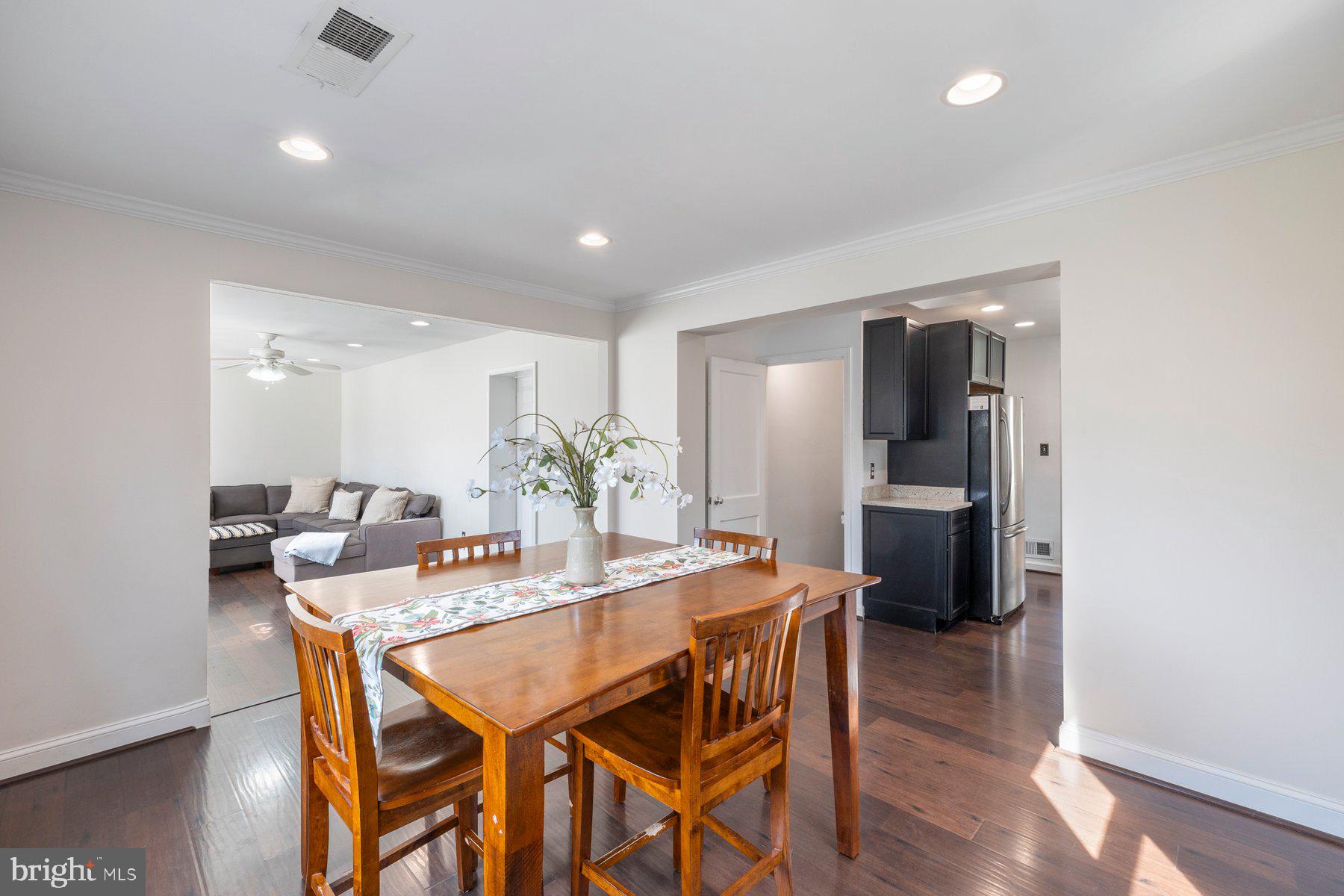 GARRETT PARK ESTATES - Residential