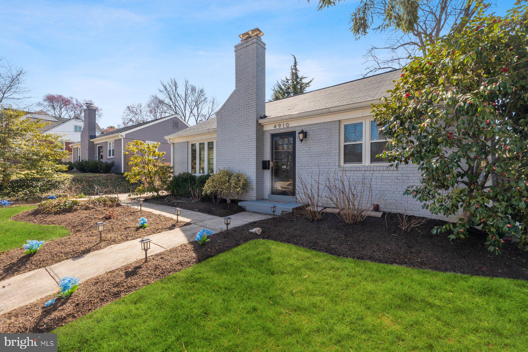 GARRETT PARK ESTATES - Residential