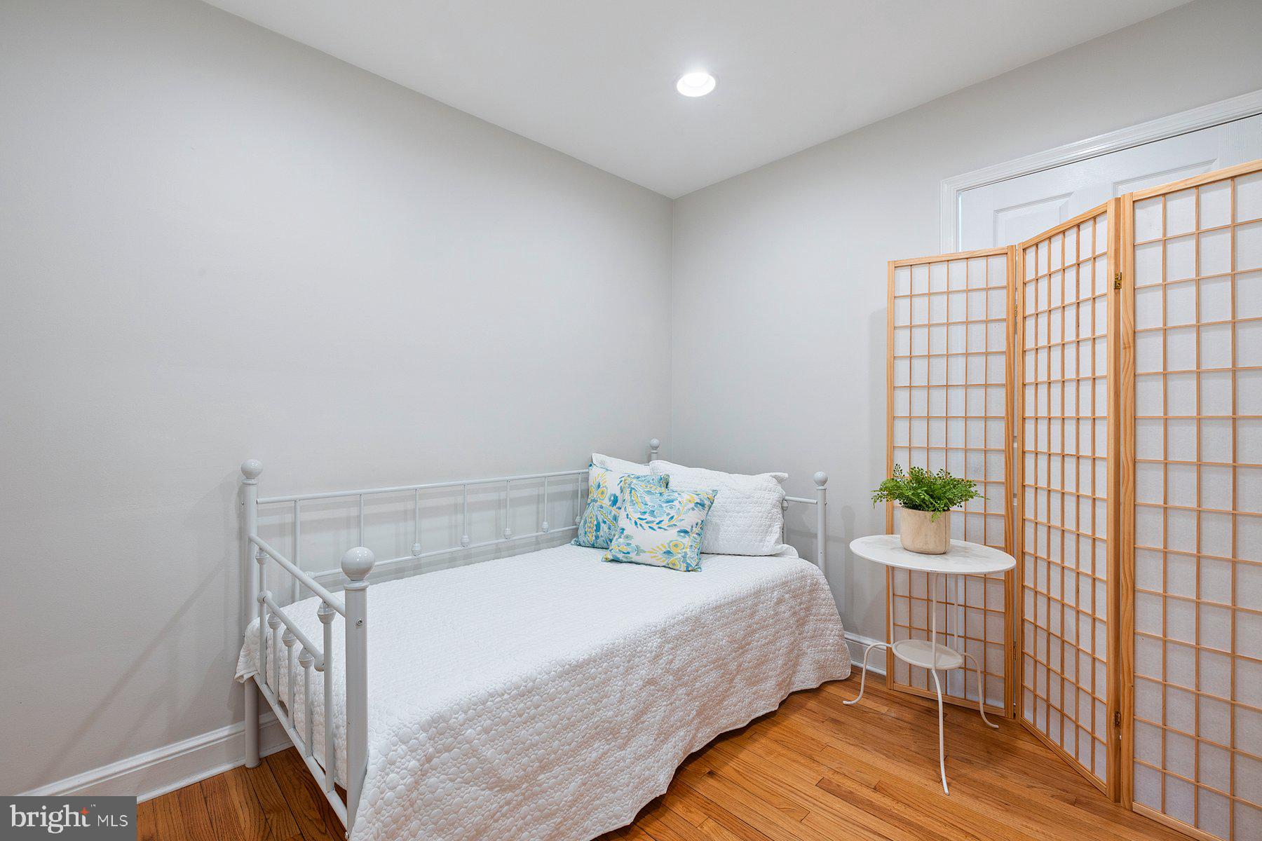 GARRETT PARK ESTATES - Residential