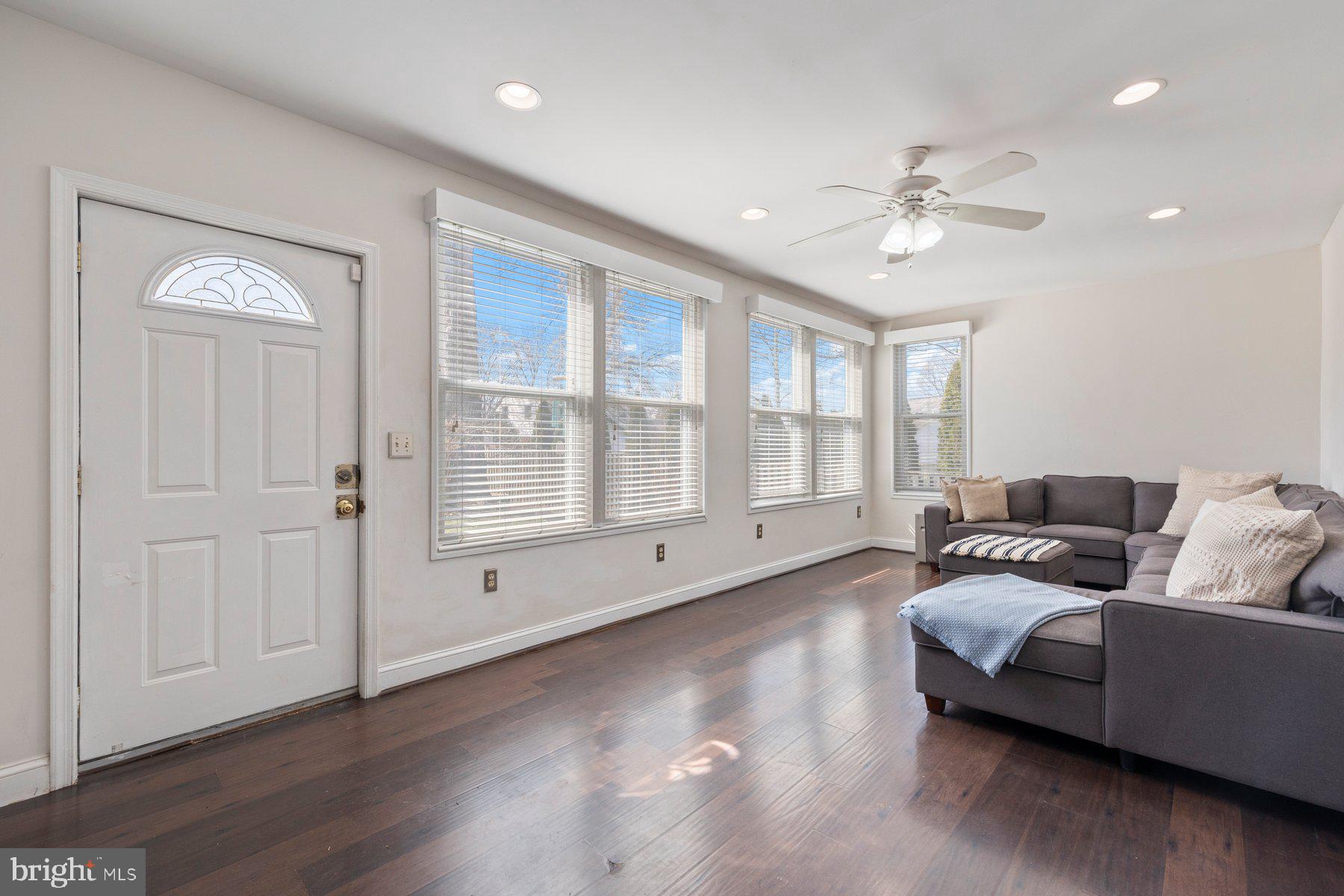 GARRETT PARK ESTATES - Residential