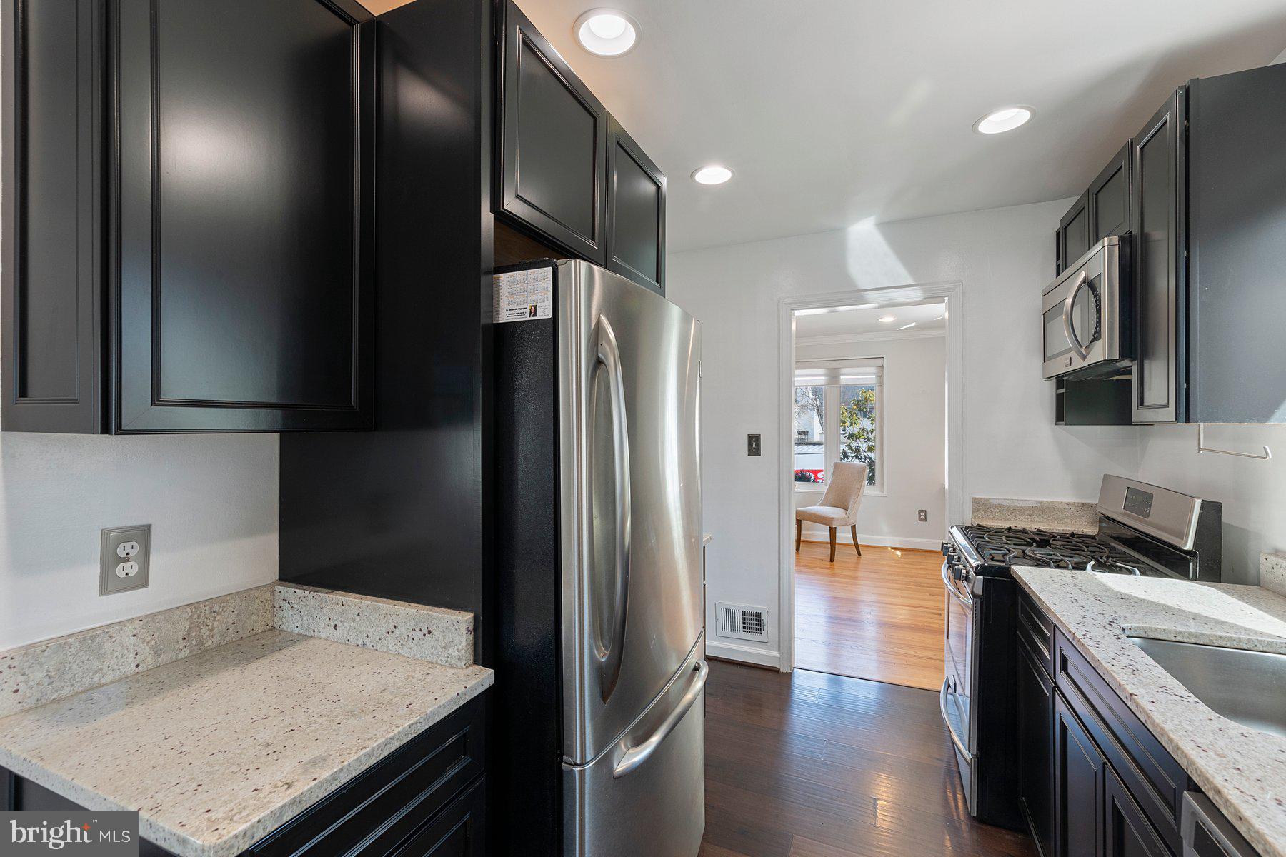 GARRETT PARK ESTATES - Residential