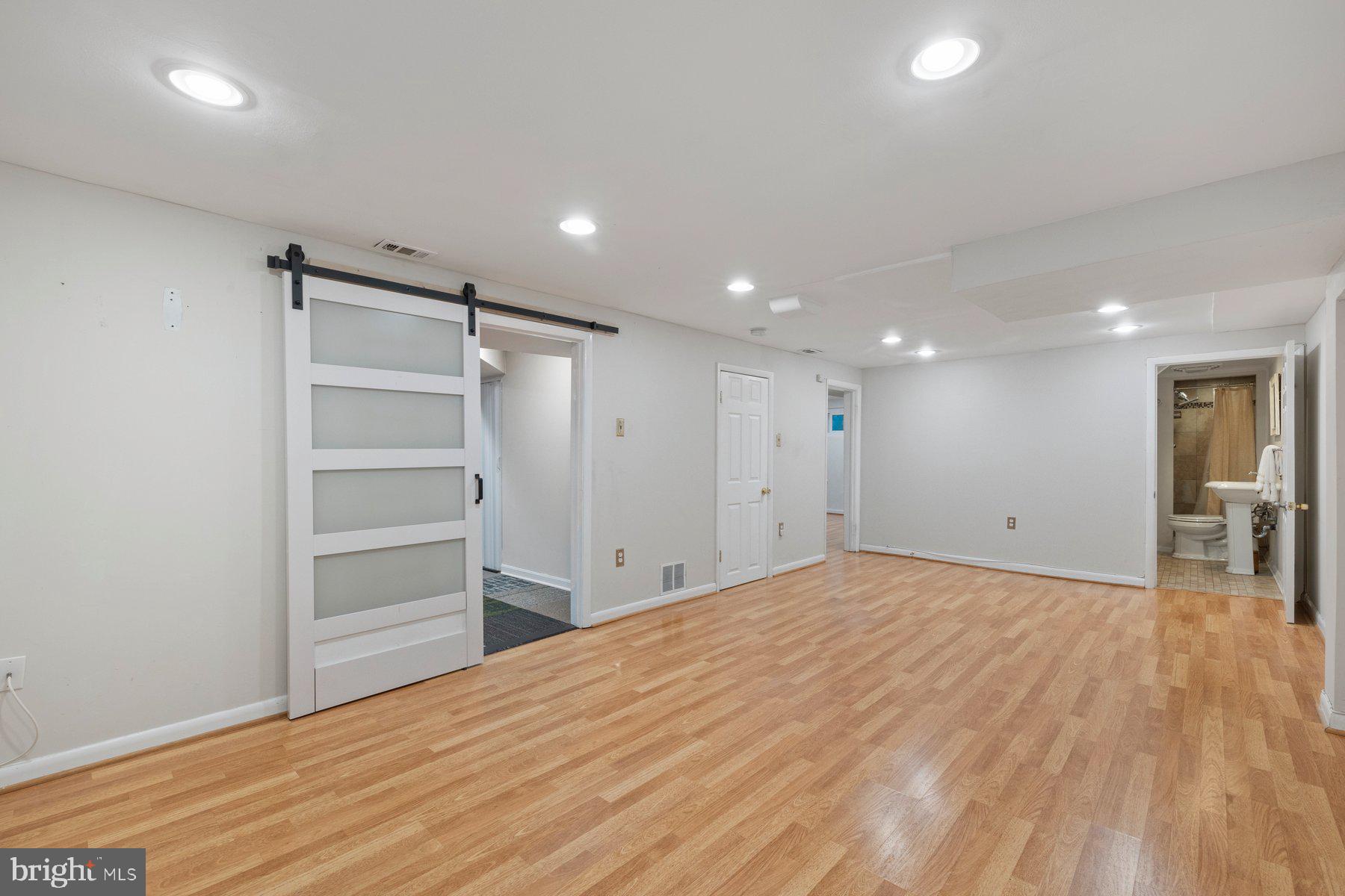 GARRETT PARK ESTATES - Residential