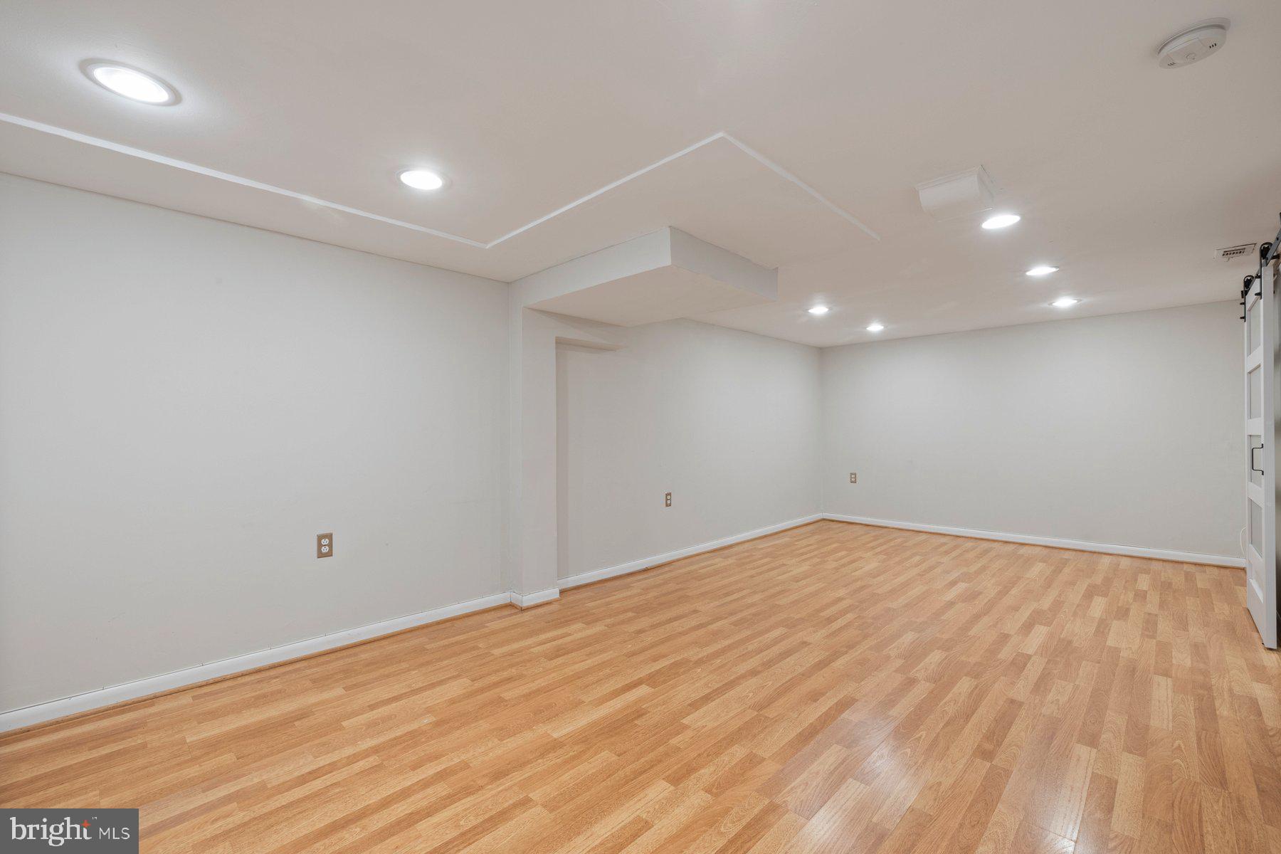 GARRETT PARK ESTATES - Residential