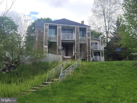 1049 POOLE ROAD WESTMINSTER MD 21157