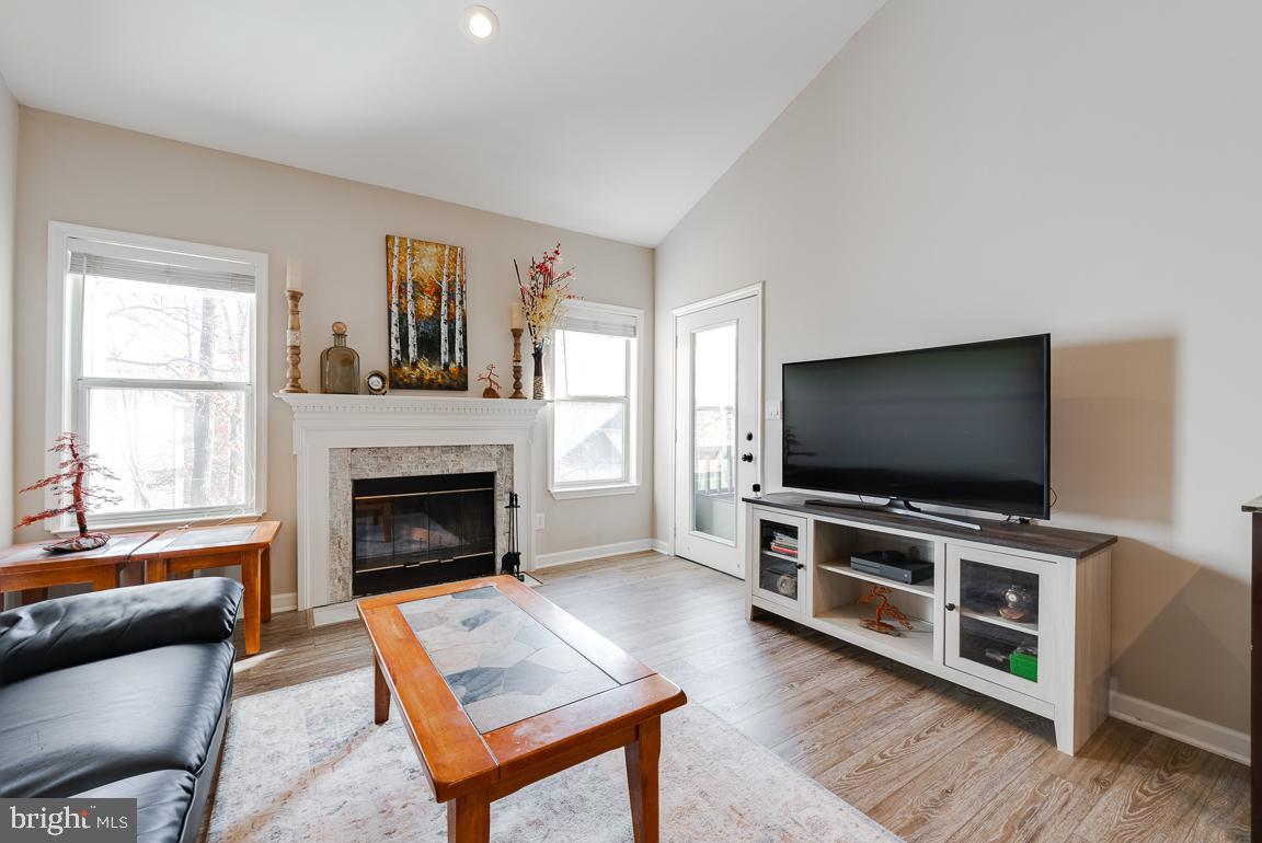 STONECROFT CONDO - Residential