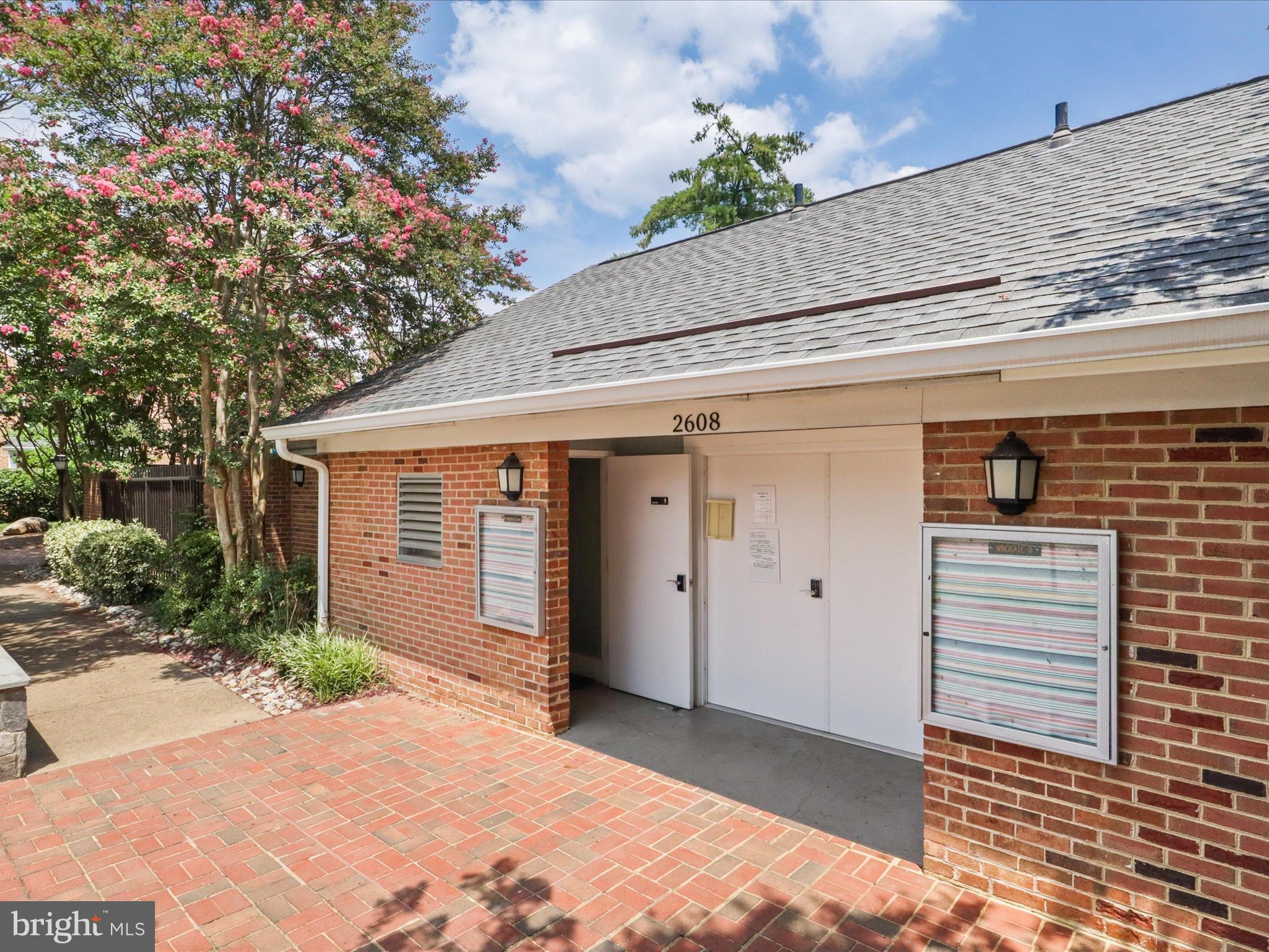 WINDGATE III - Residential Lease