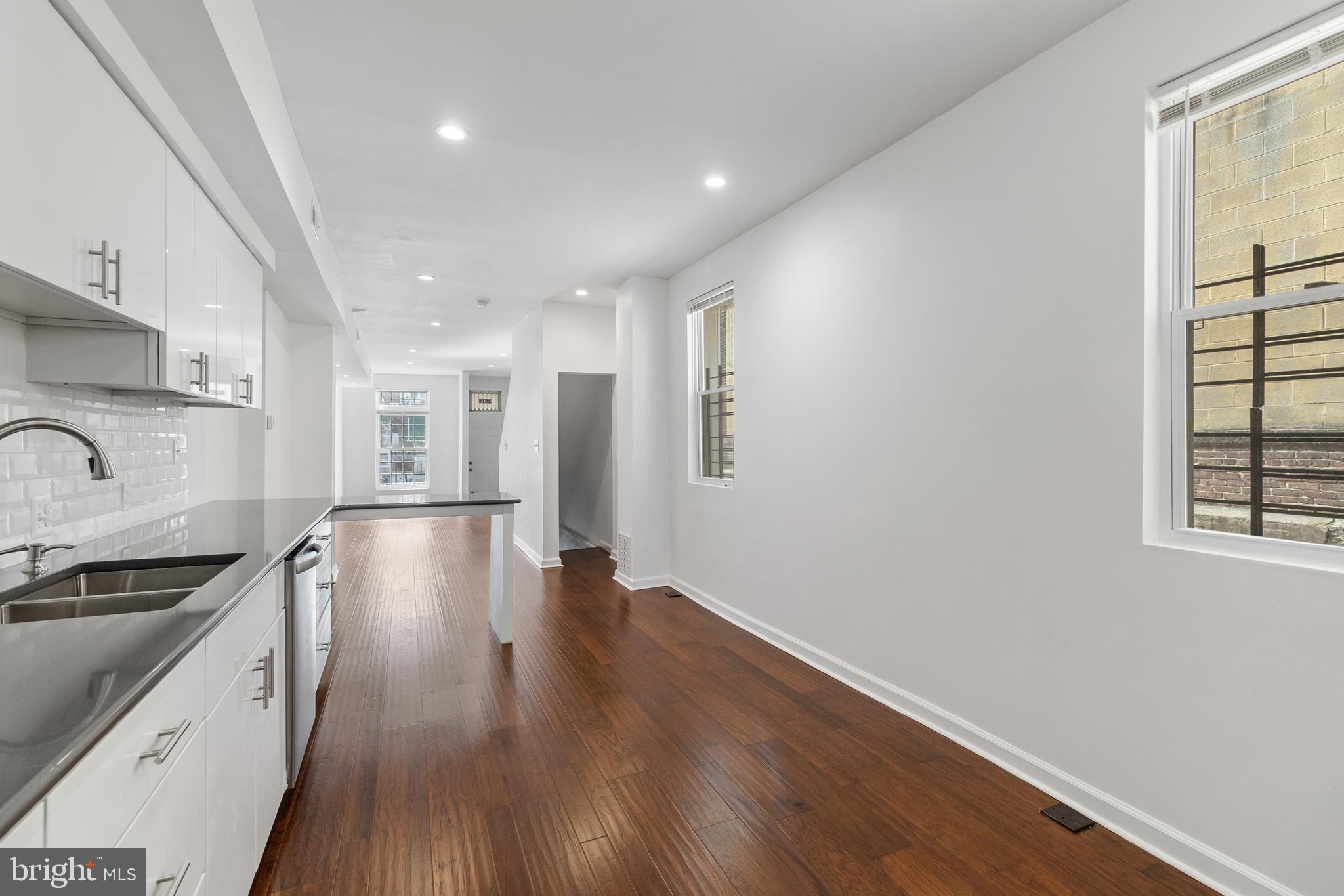 MILTON-MONTFORD - Residential