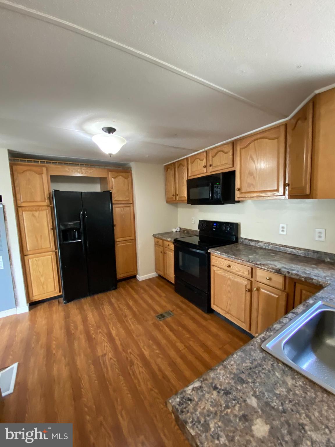 THOMASVILLE - Residential